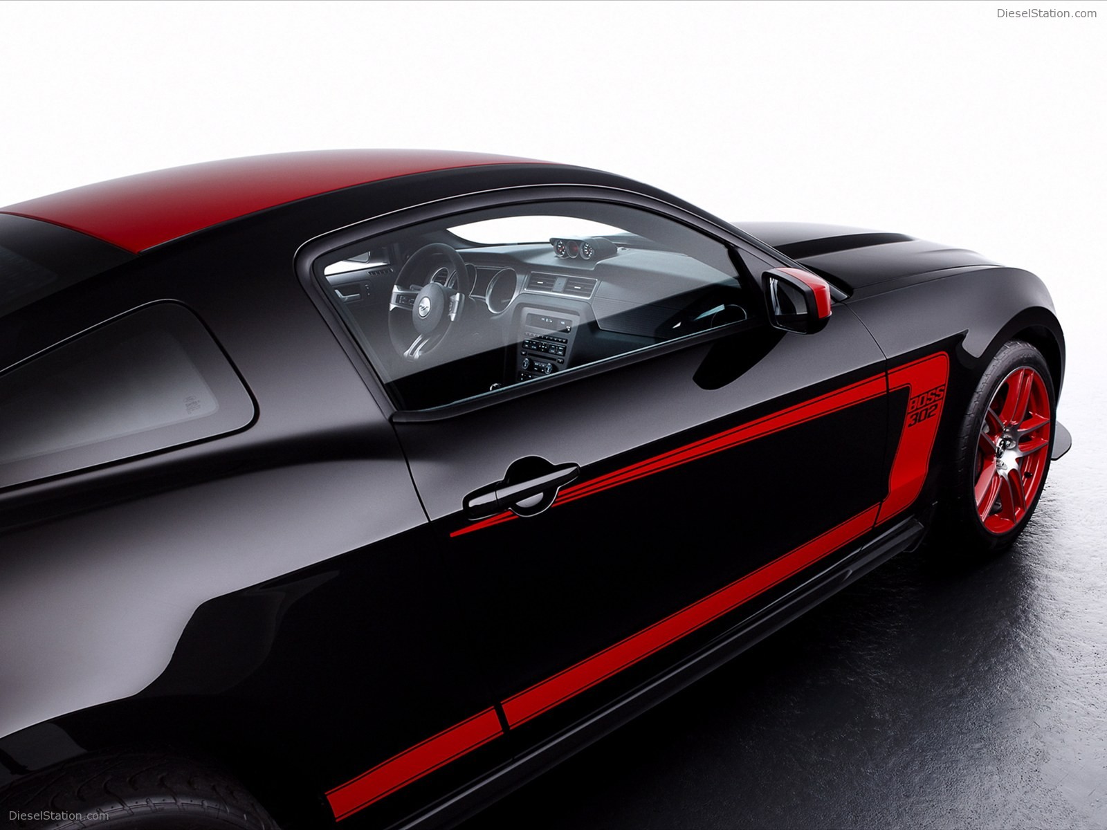 Ford Mustang Boss 302 Laguna Seca 2012