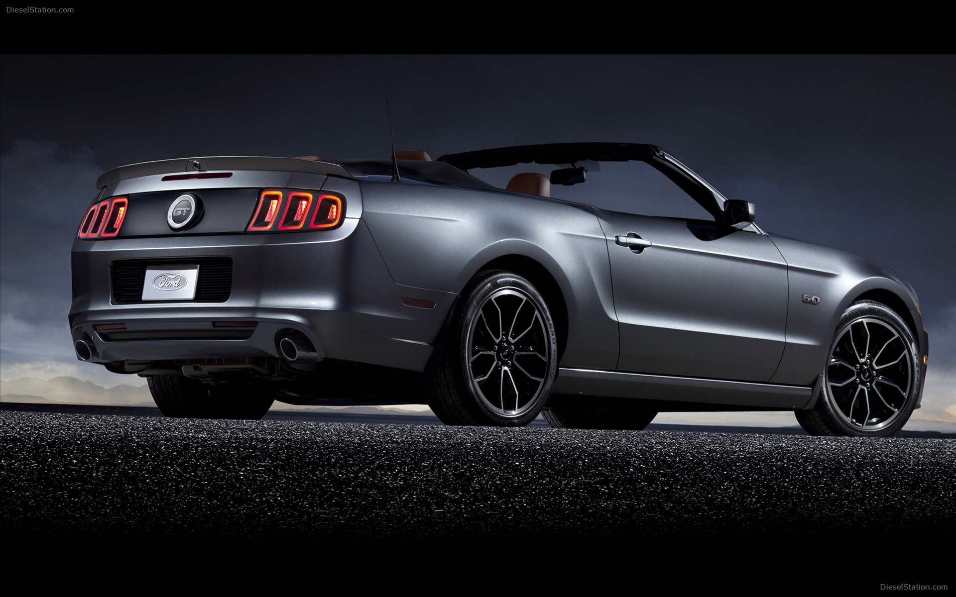 Ford Mustang GT 2013
