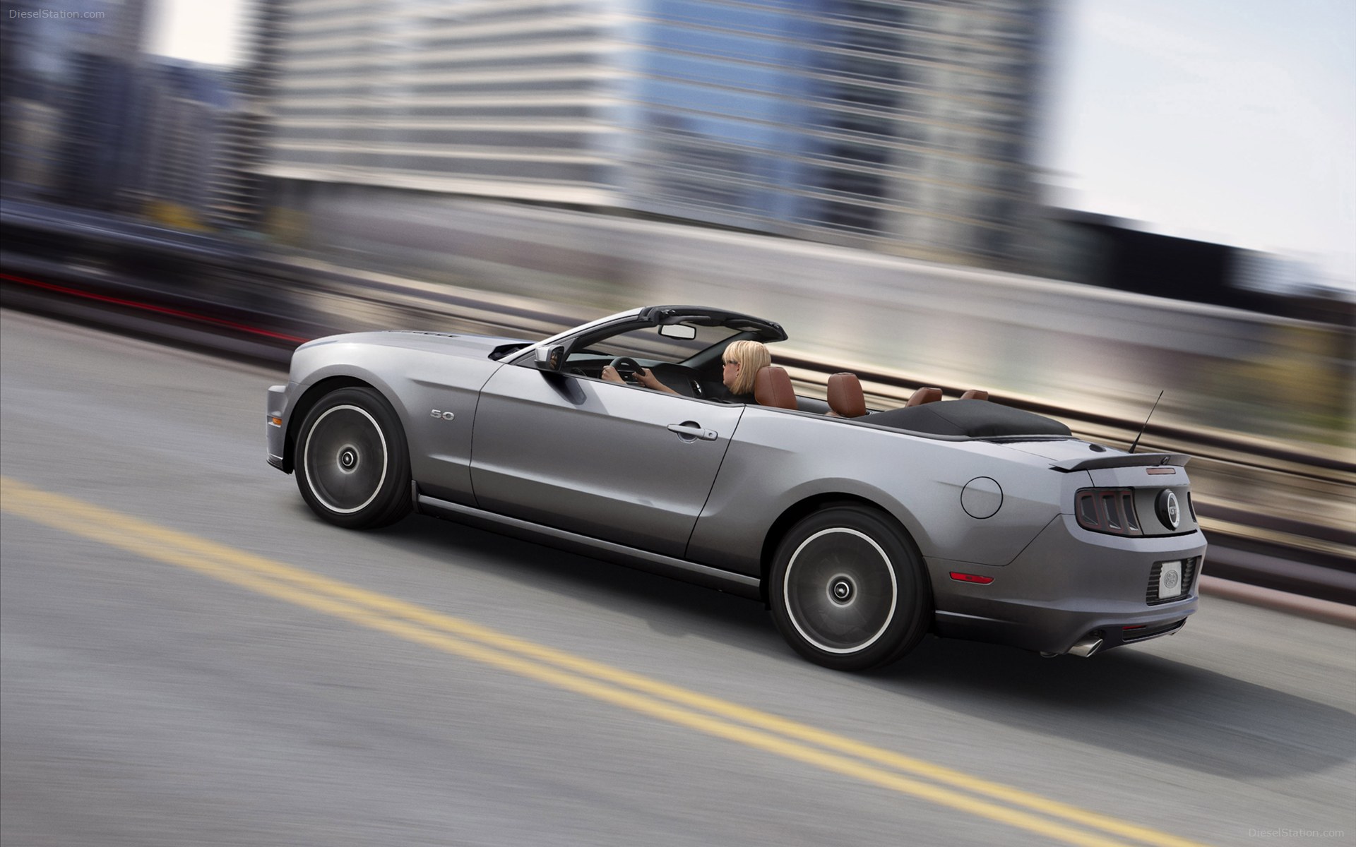 Ford Mustang GT 2013