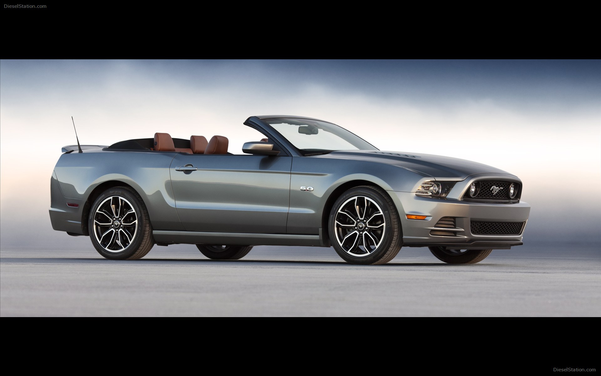 Ford Mustang GT 2013