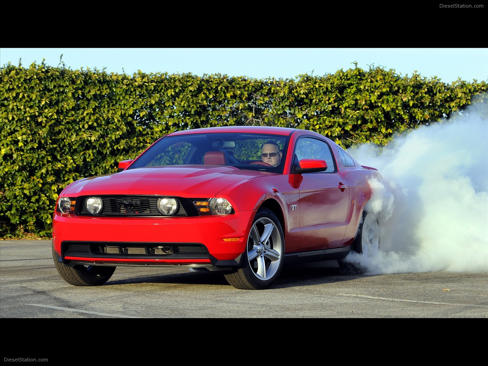 New Factory Track Pack For 2010 Mustang GT