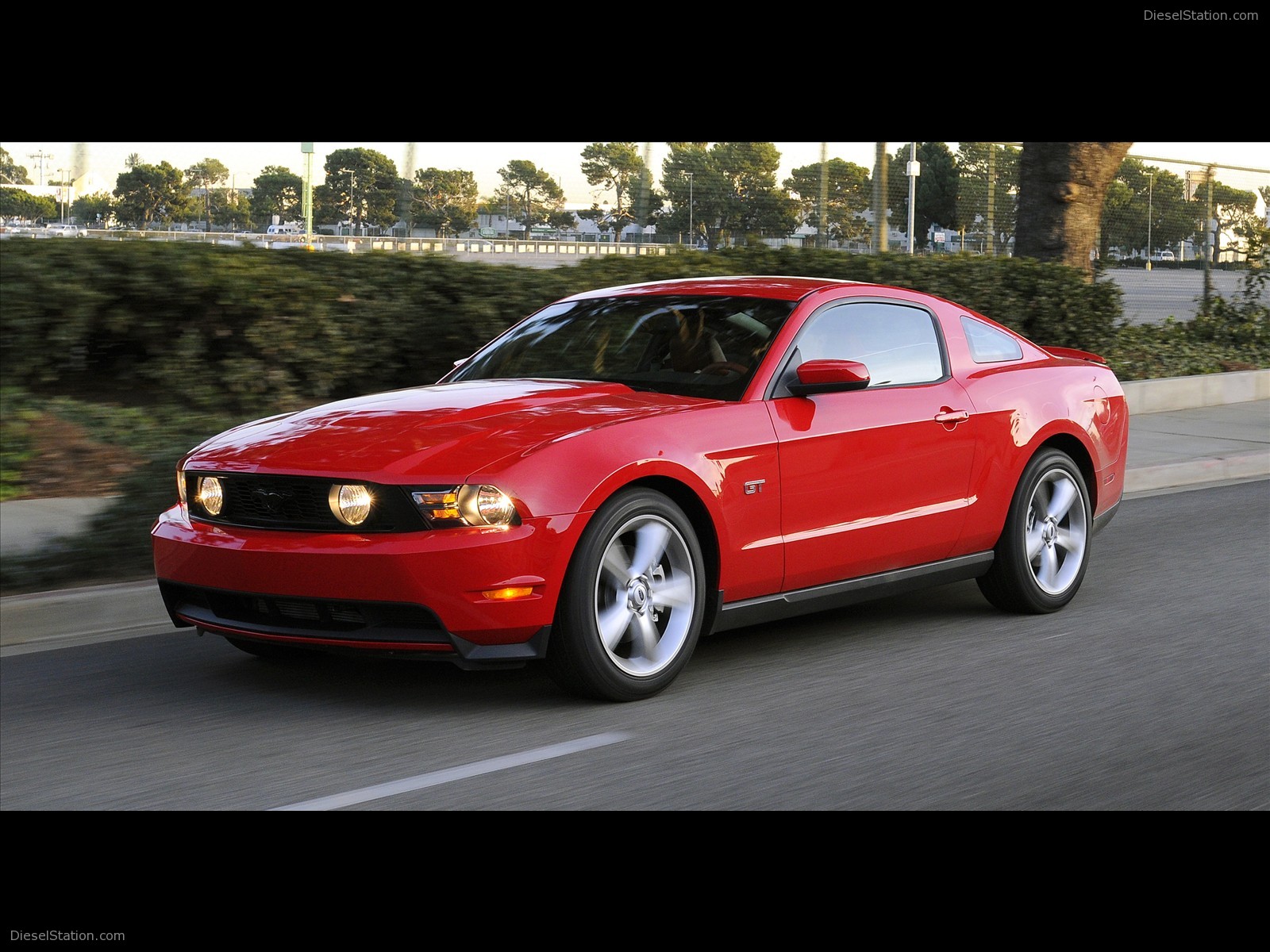 New Factory Track Pack For 2010 Mustang GT