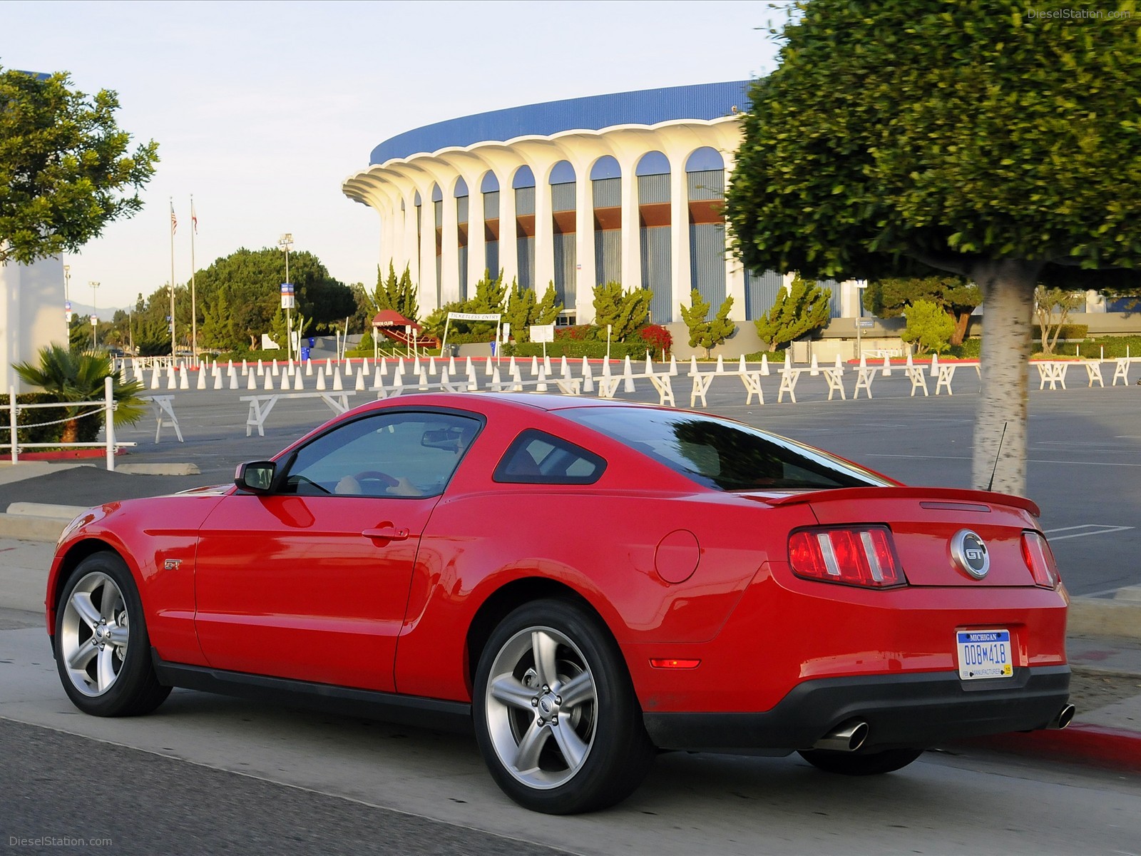 New Factory Track Pack For 2010 Mustang GT New Factory Track Pack For 2010 Mustang GT