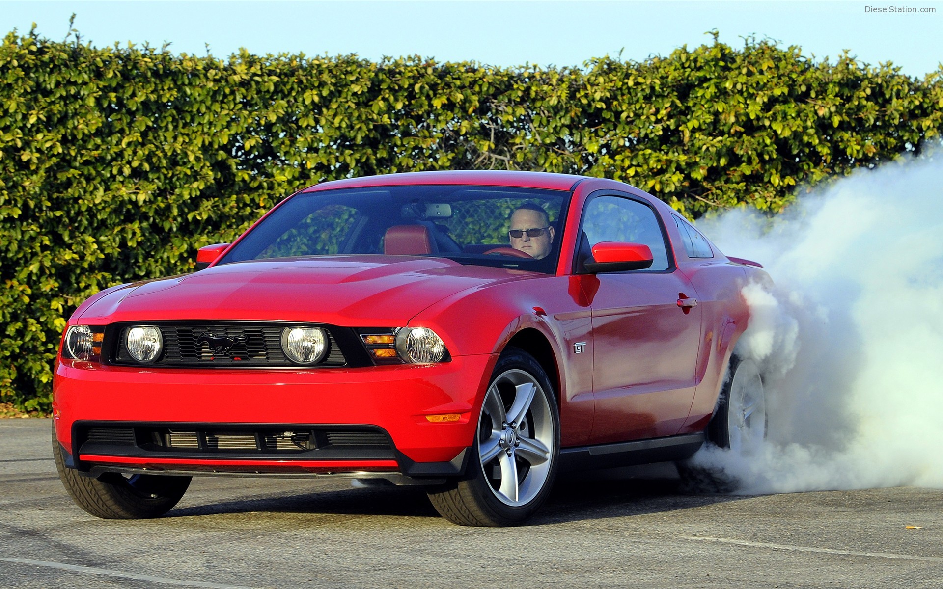 New Factory Track Pack For 2010 Mustang GT