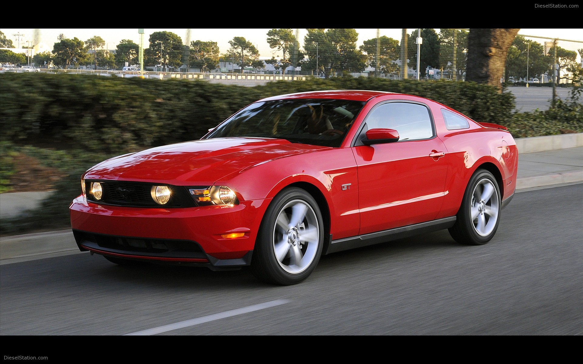 New Factory Track Pack For 2010 Mustang GT