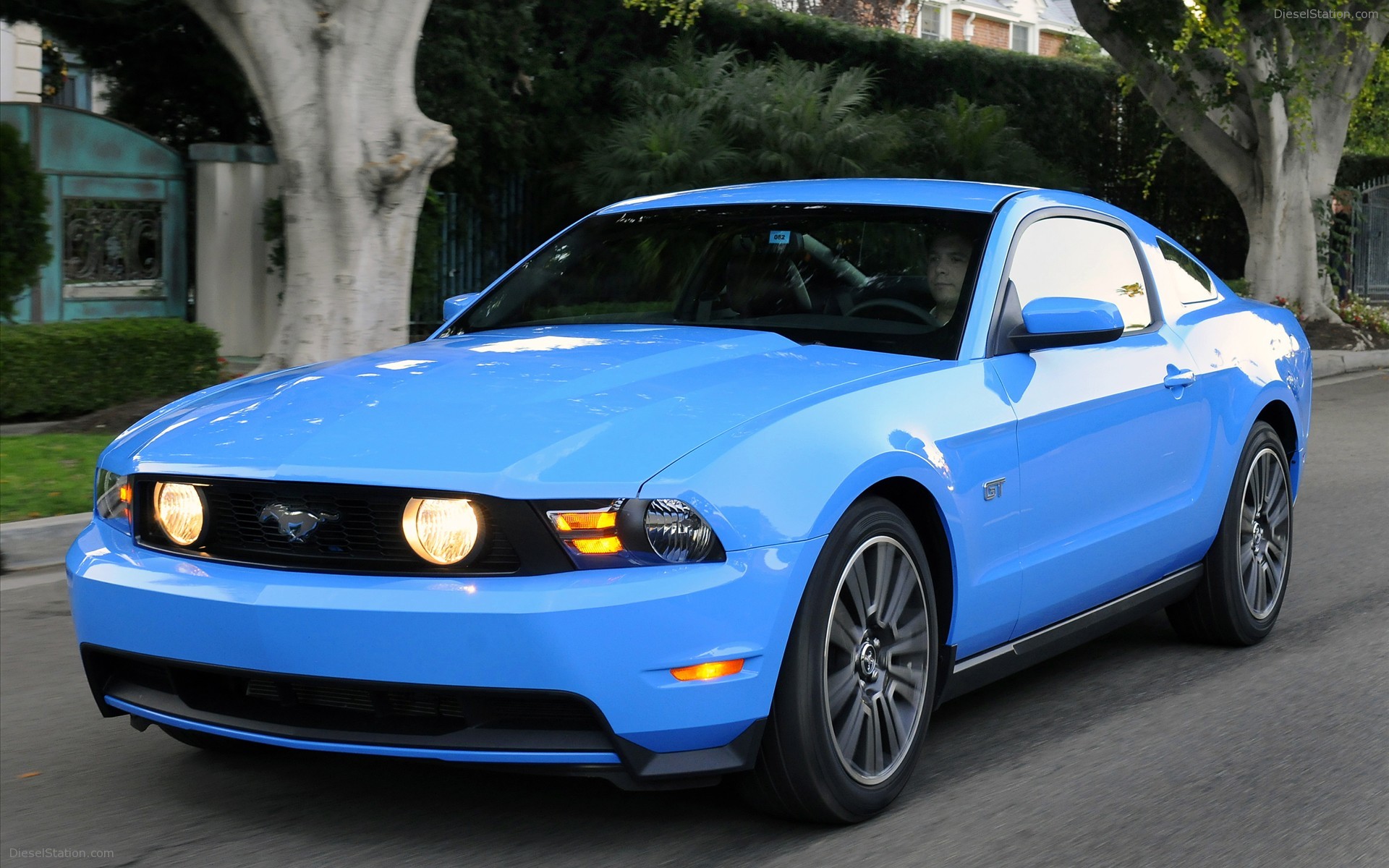 New Factory Track Pack For 2010 Mustang GT