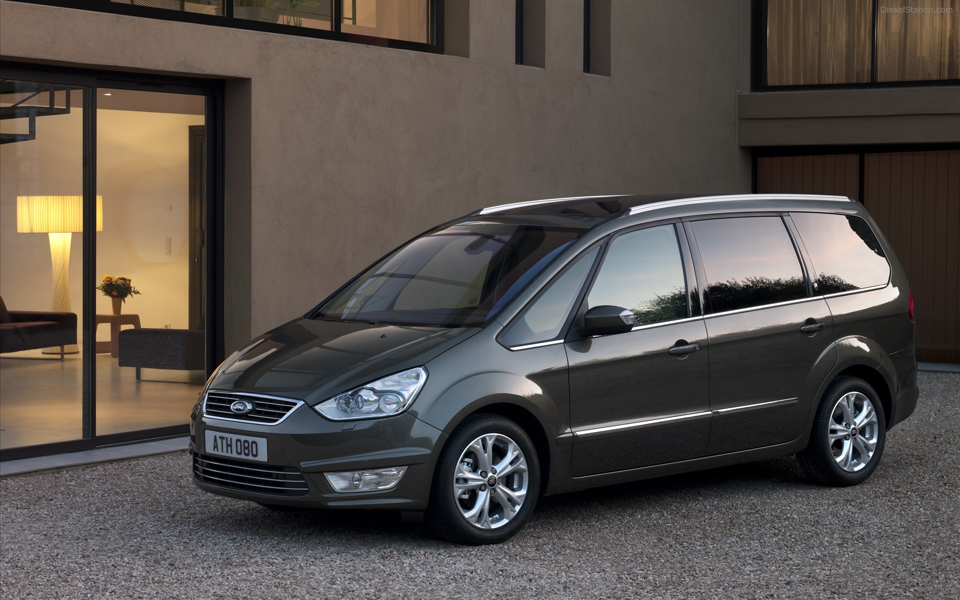 Ford S-Max and Ford Galaxy