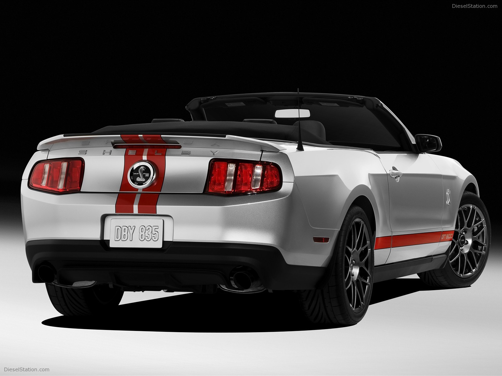 Ford Shelby GT500 convertible 2011