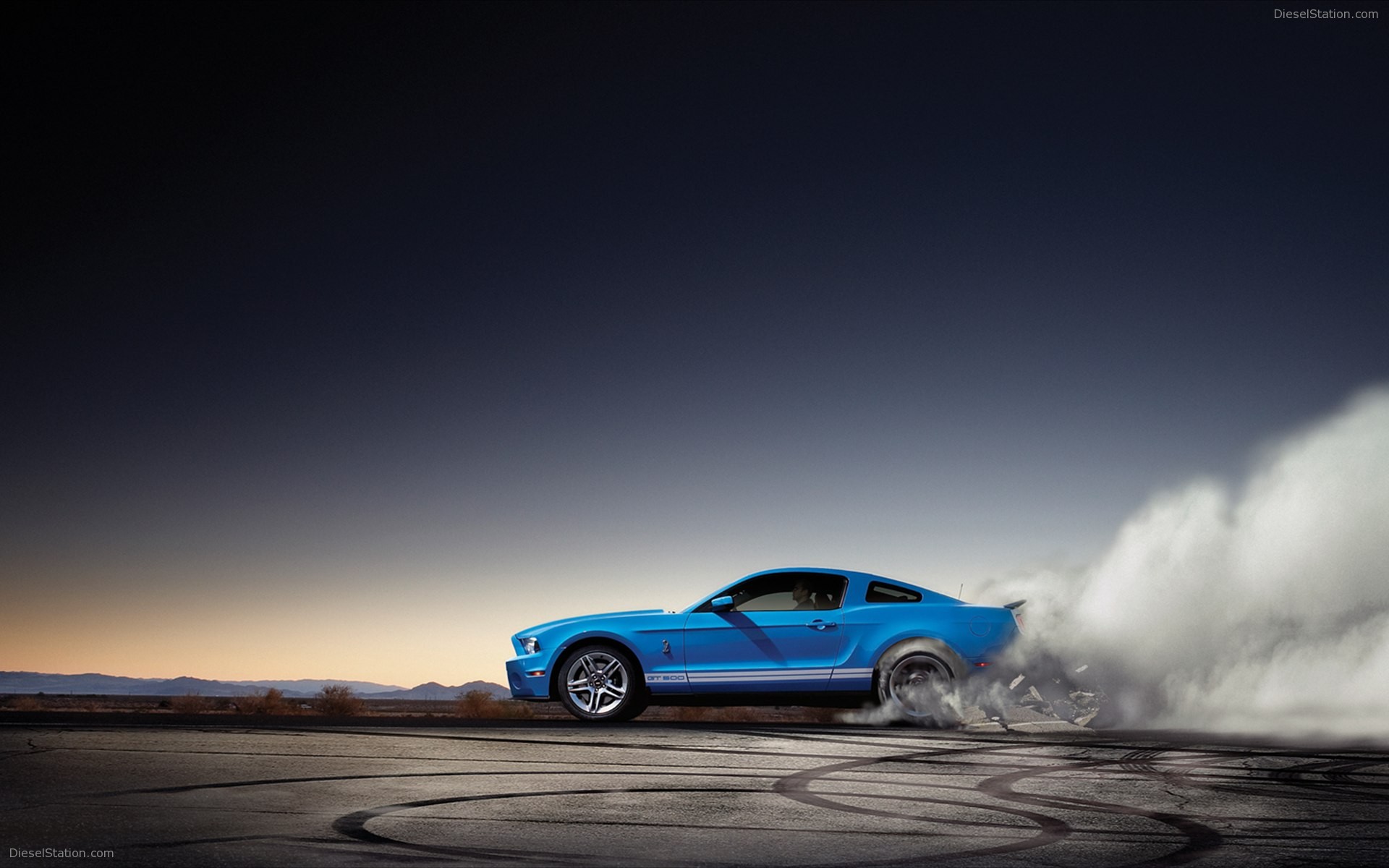 Ford Shelby GT500 2012