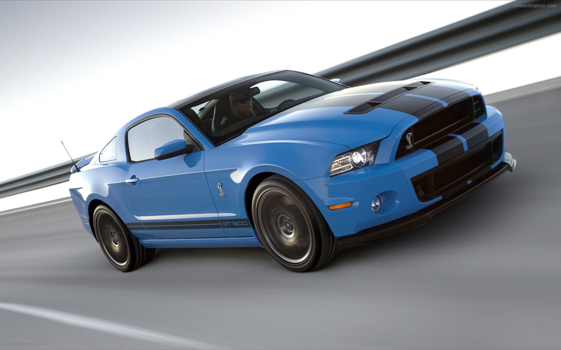 Ford Shelby GT500 2013