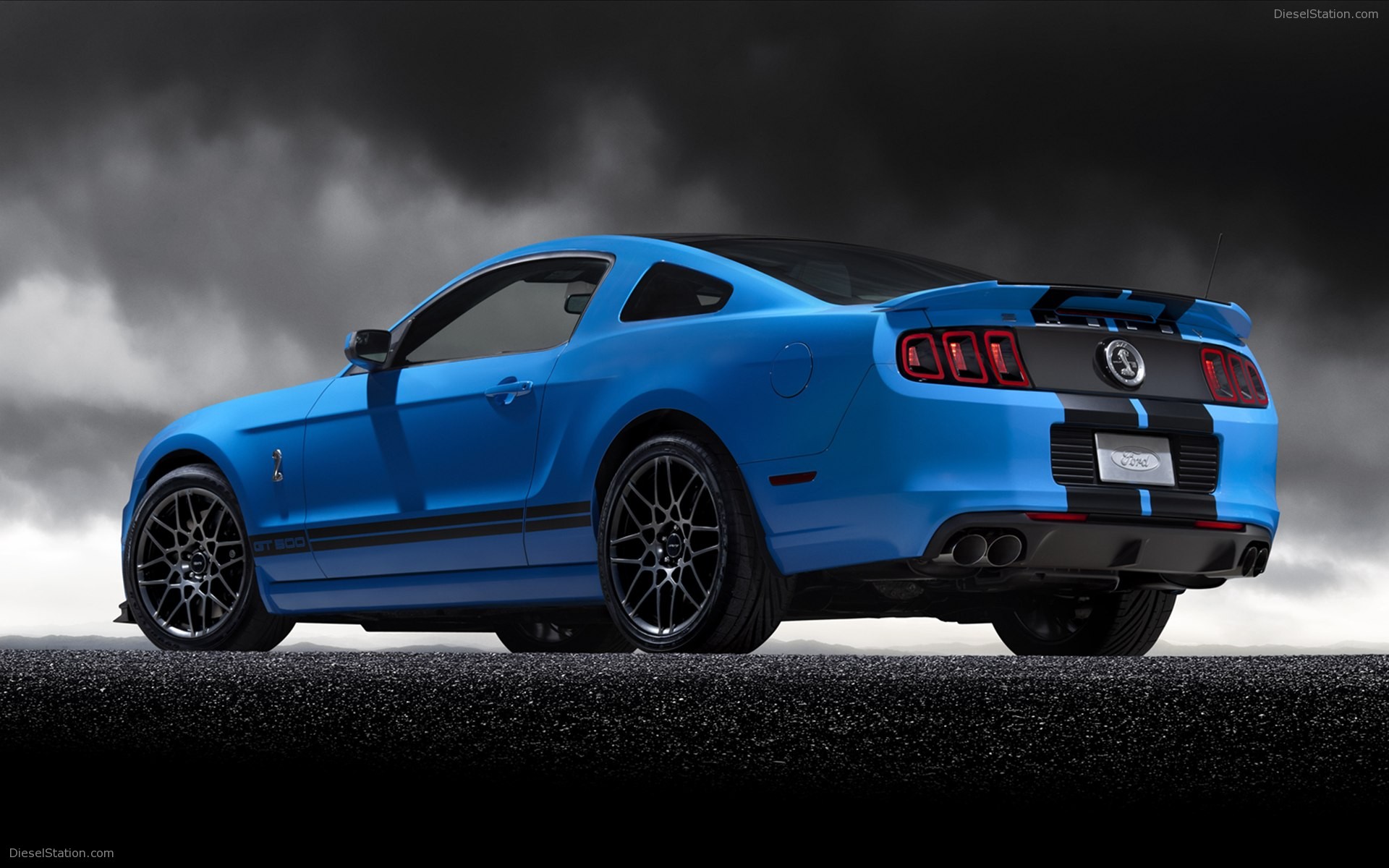 Ford Shelby GT500 2013