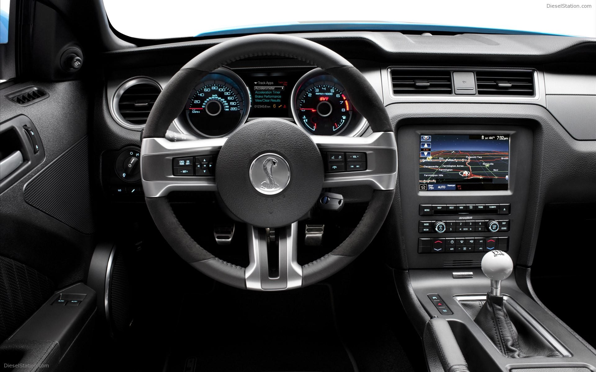Ford Shelby GT500 2013