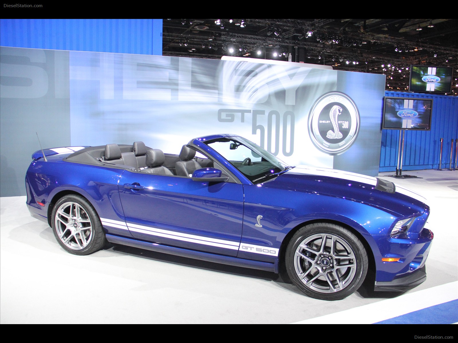 Ford Shelby Mustang GT500 Convertible 2013 Ford Shelby Mustang GT500 Convertible 2013