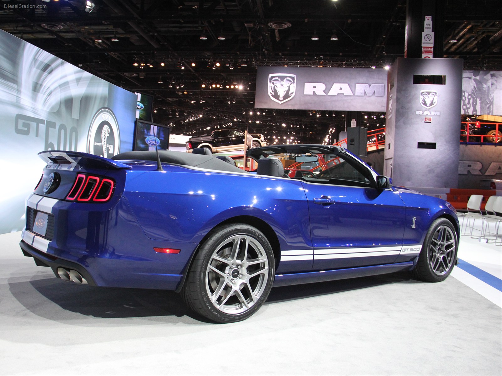 2013 Ford mustang shelby gt500 convertible