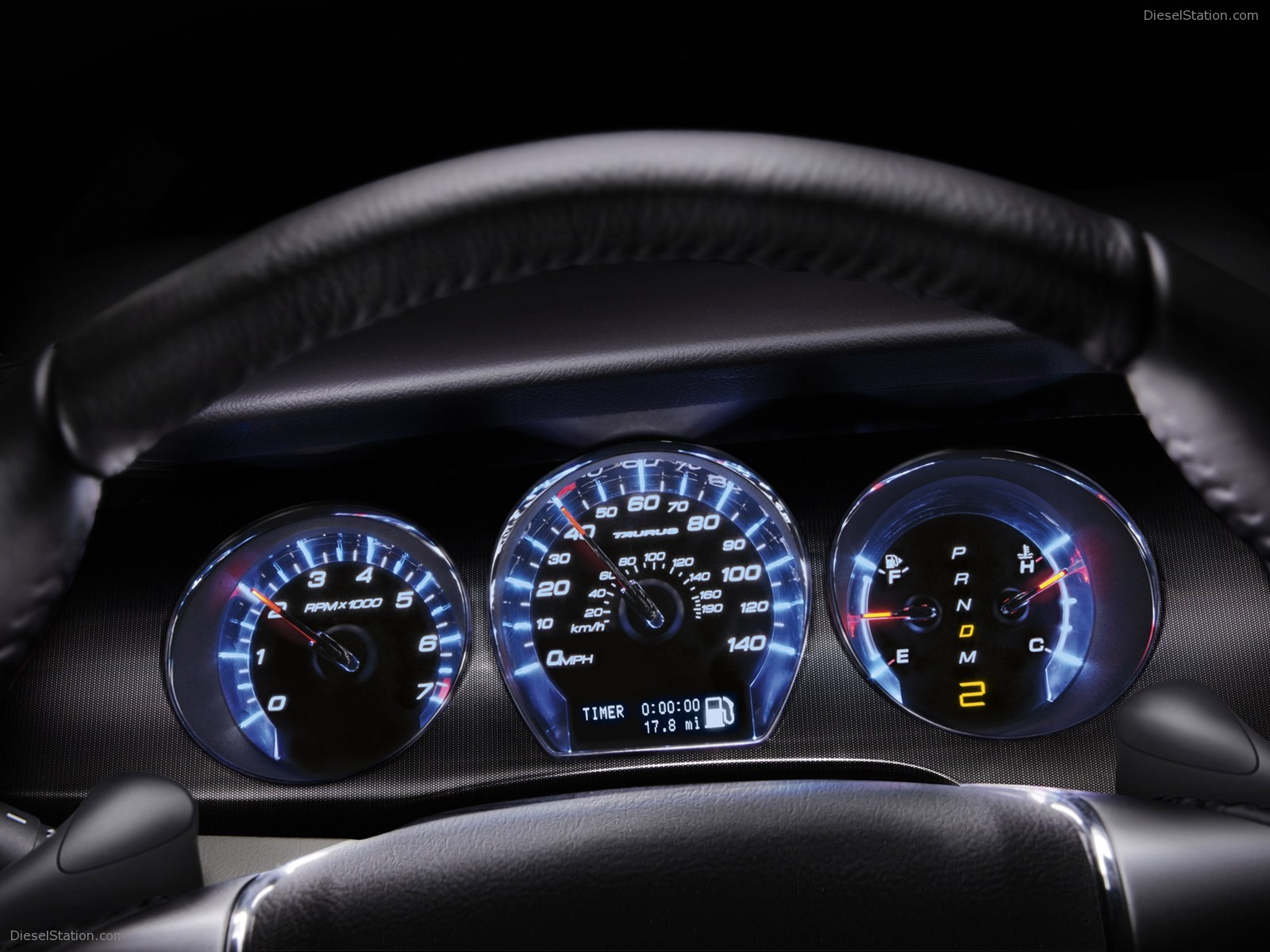 FORD TAURUS 2011