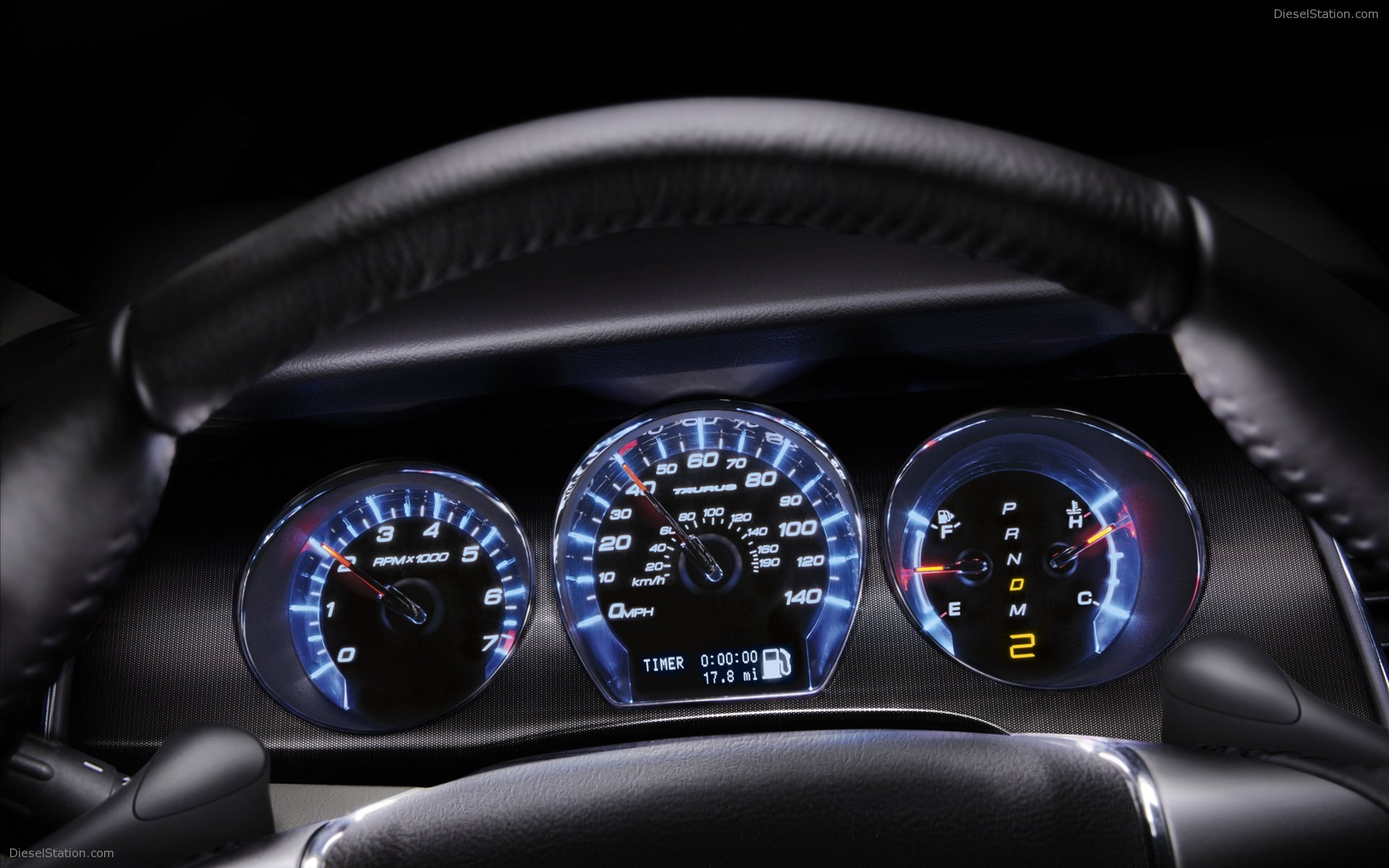 FORD TAURUS 2011