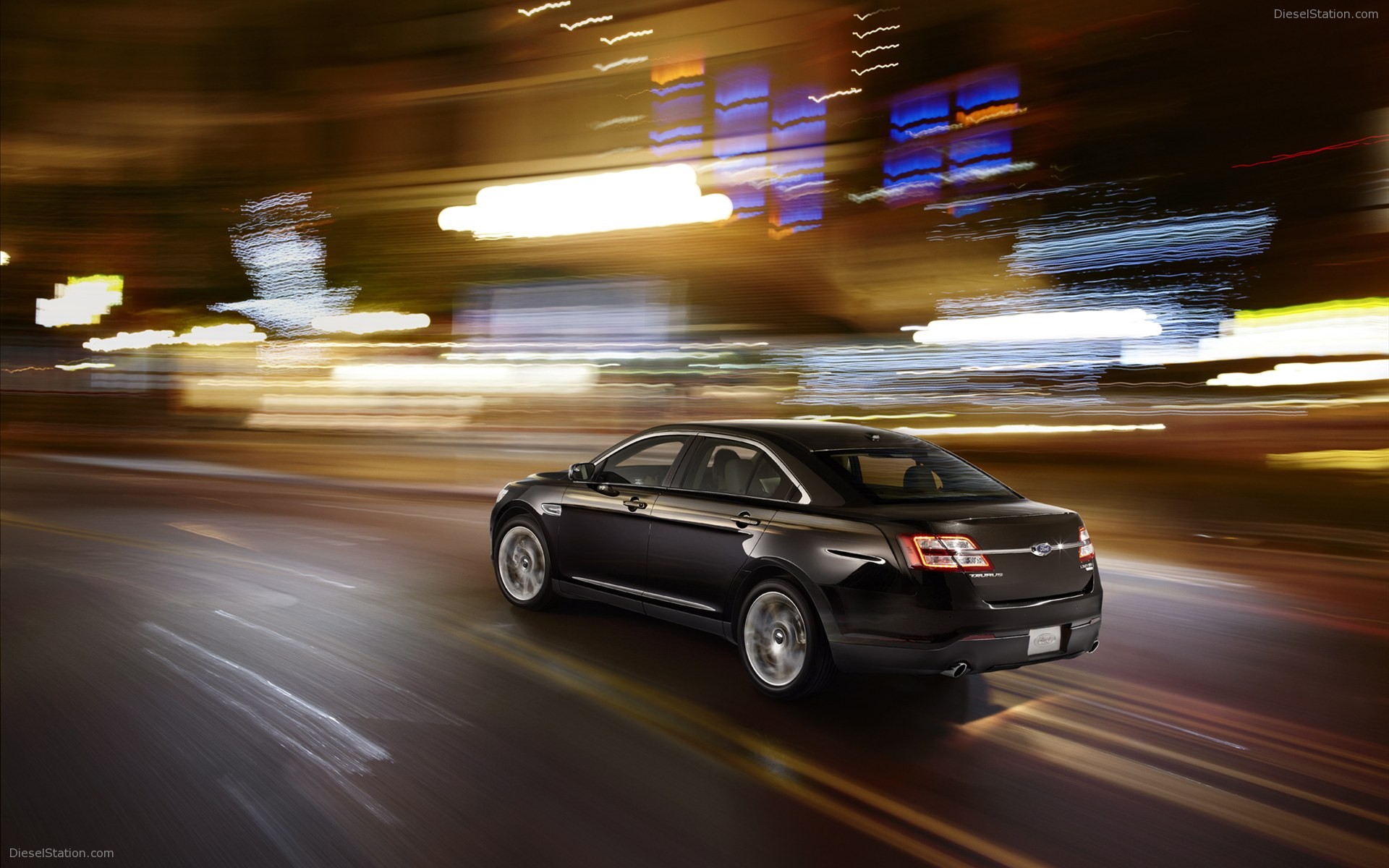 Ford Taurus 2013