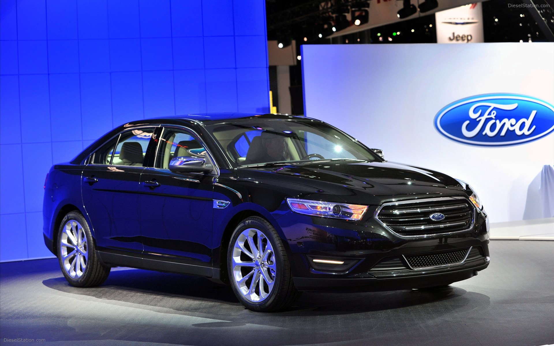 Ford Taurus 2013