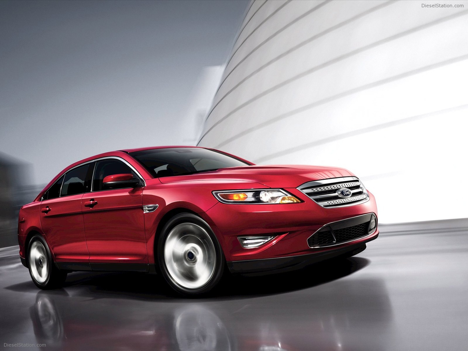 Ford Taurus SHO 2011