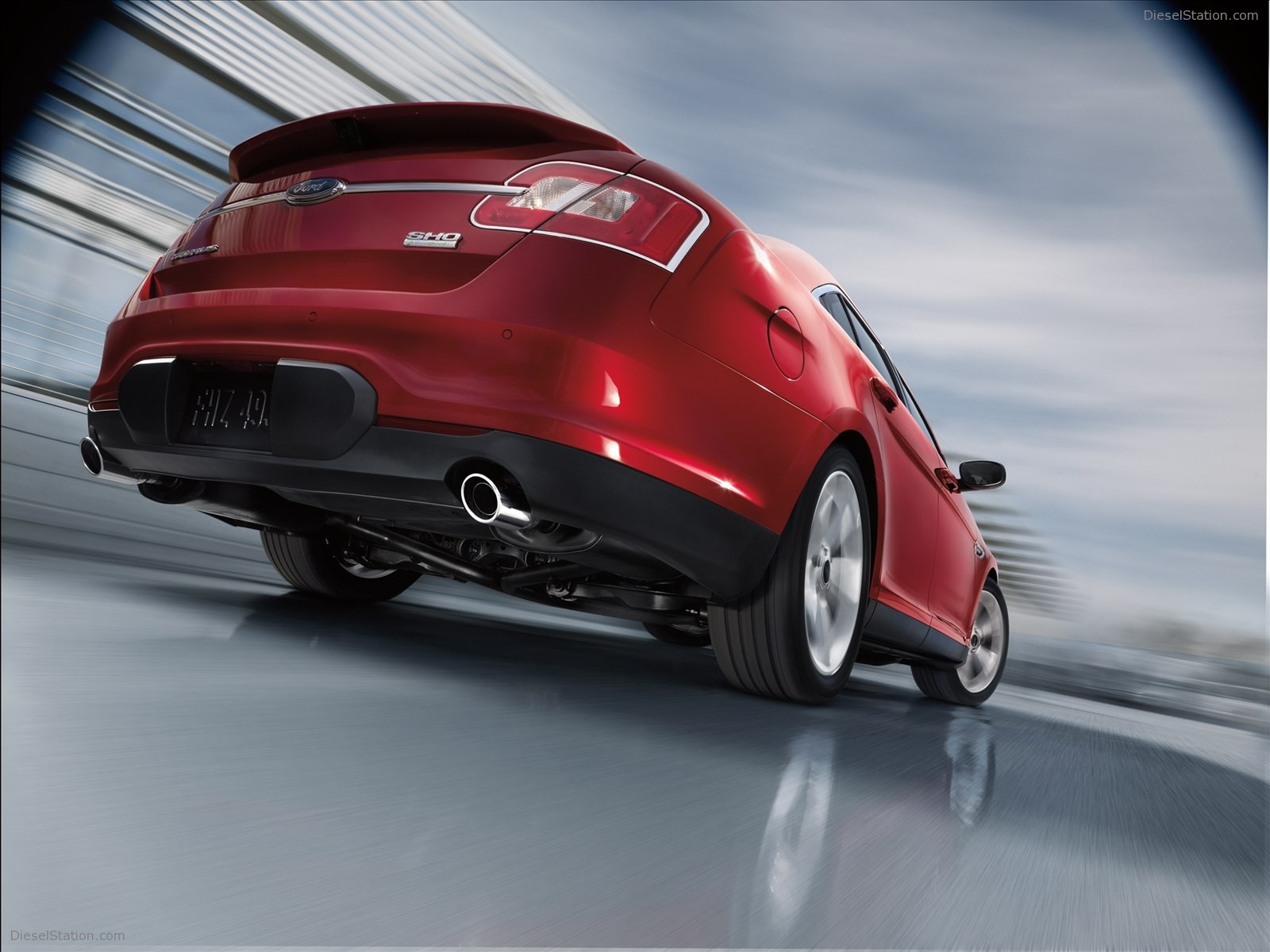 Ford Taurus SHO 2012