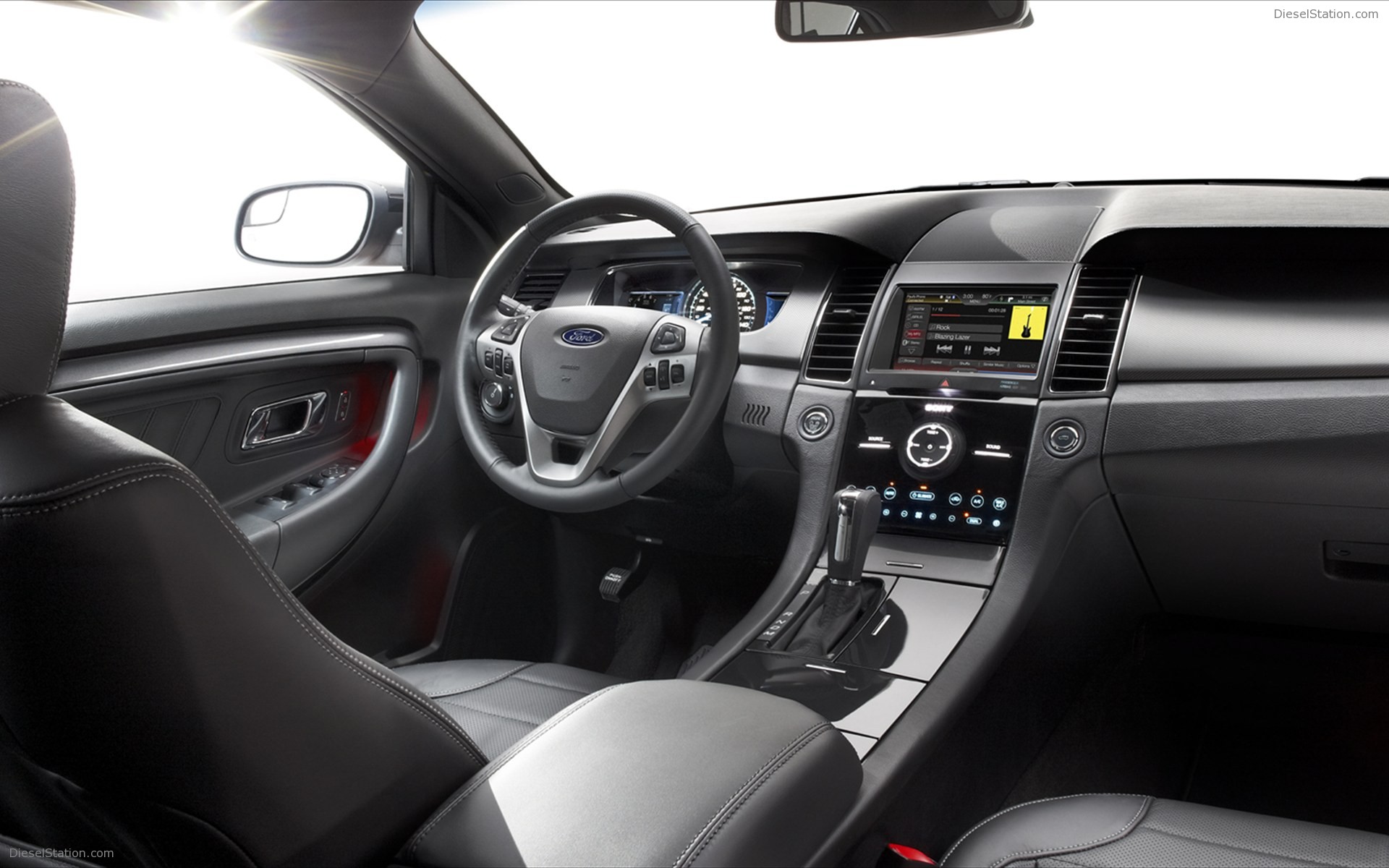 Ford Taurus SHO 2013