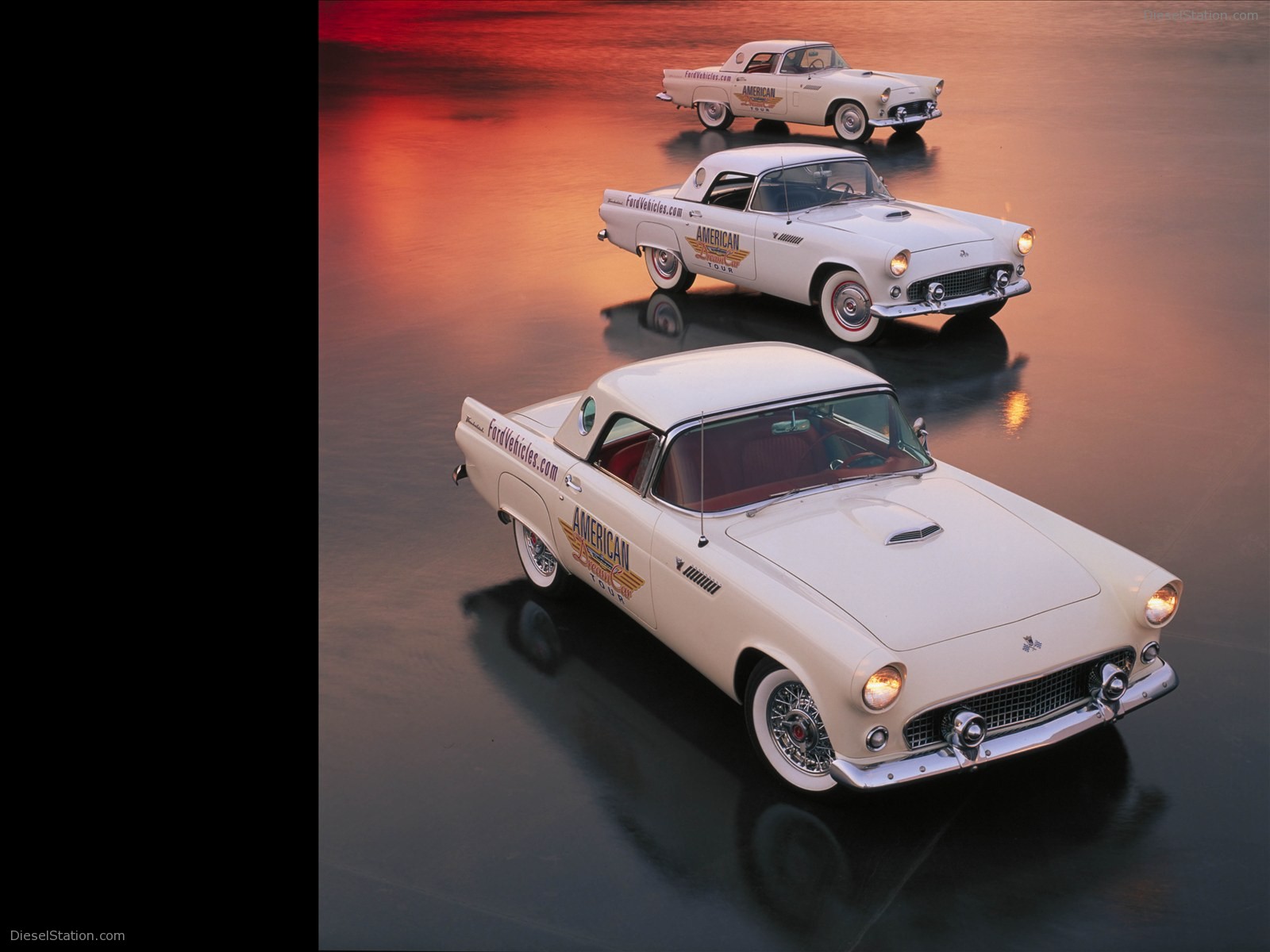 Ford Thunderbird 1956 - Convertible American Dream Car Ford Thunderbird 1956 - Convertible American Dream Car