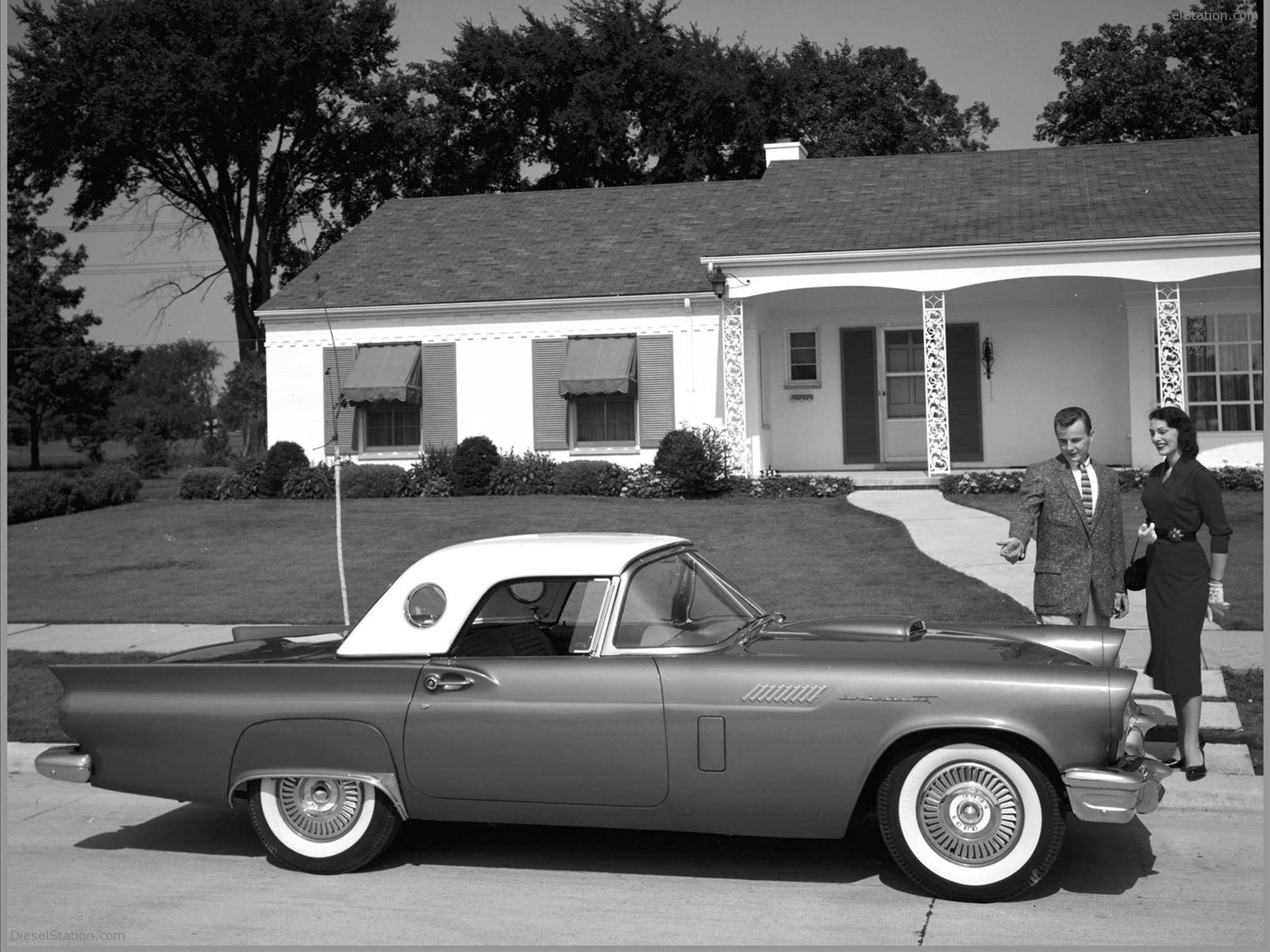 Ford Thunderbird 1957