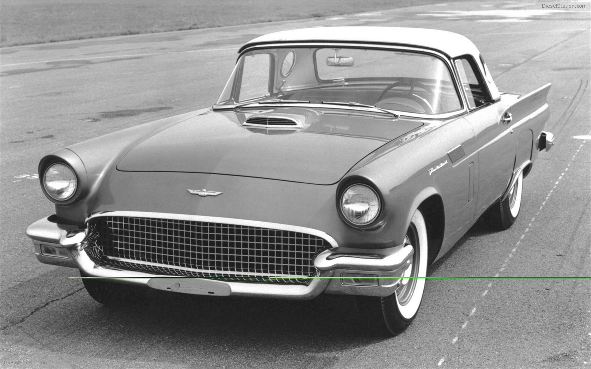 Ford Thunderbird 1957