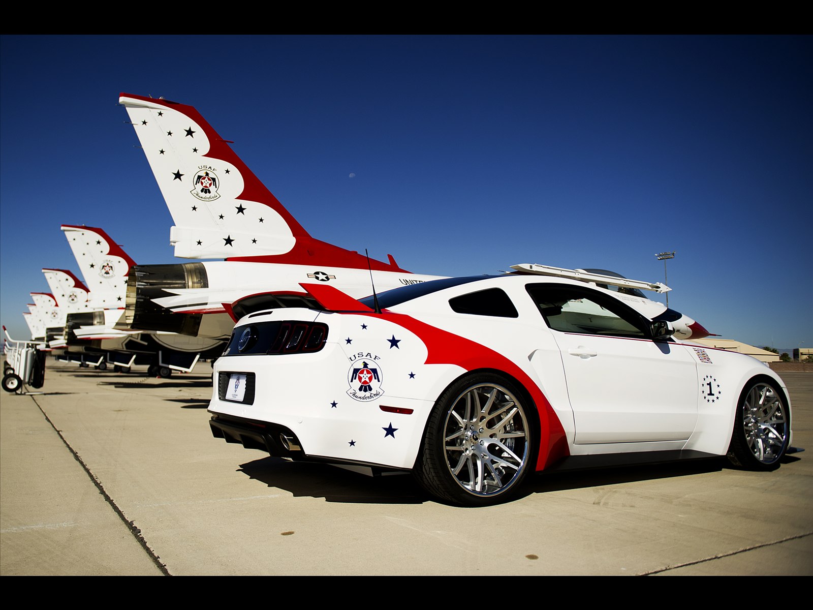 Ford Mustang GT Thunderbirds Edition 2014