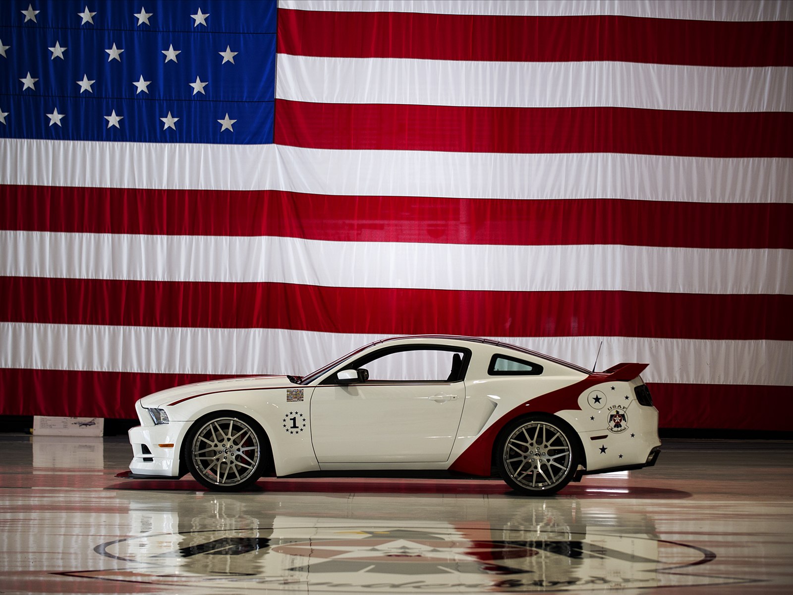Ford Mustang GT Thunderbirds Edition 2014 Ford Mustang GT Thunderbirds Edition 2014