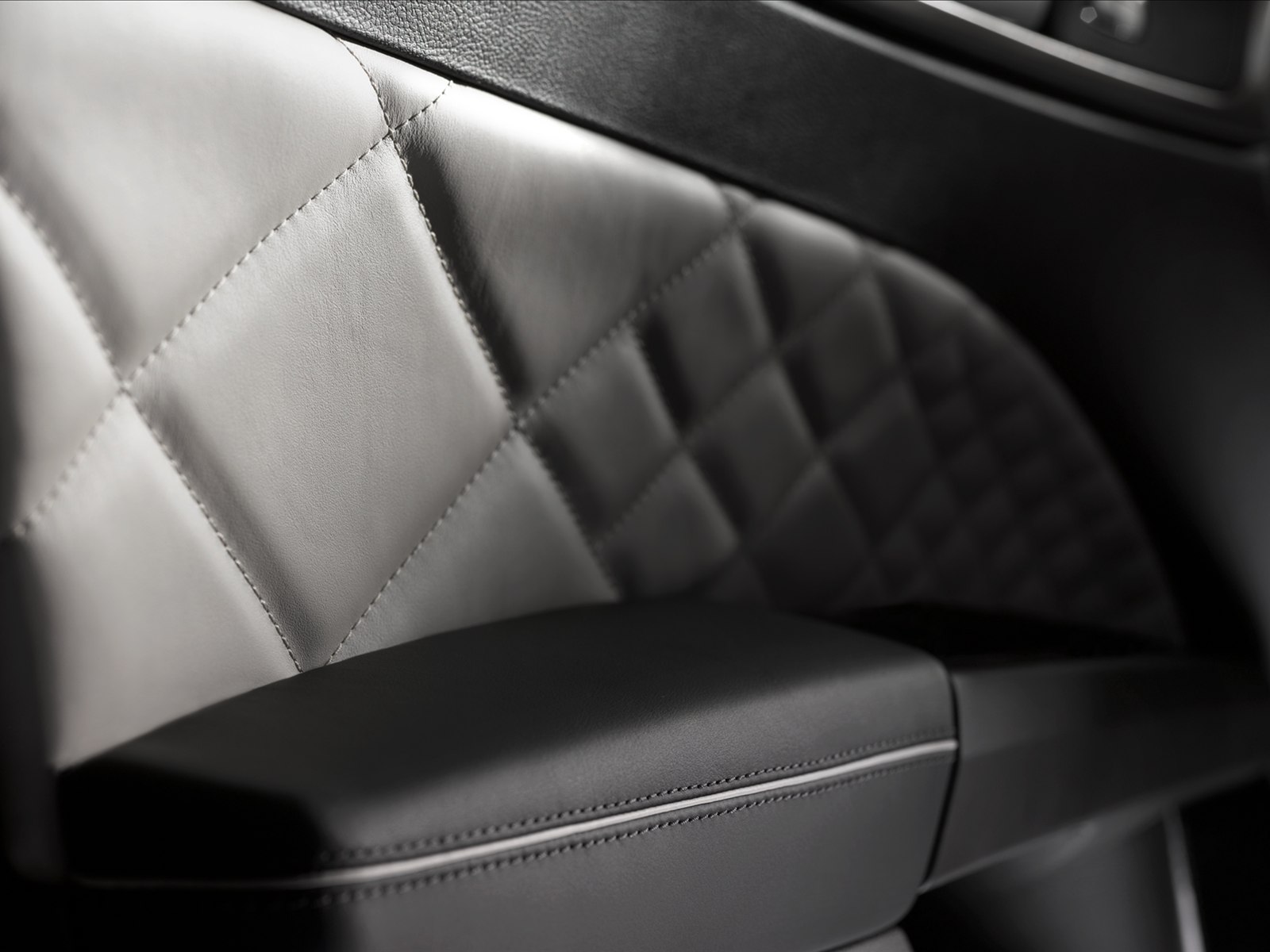 Ford Mondeo Vignale Concept 2013