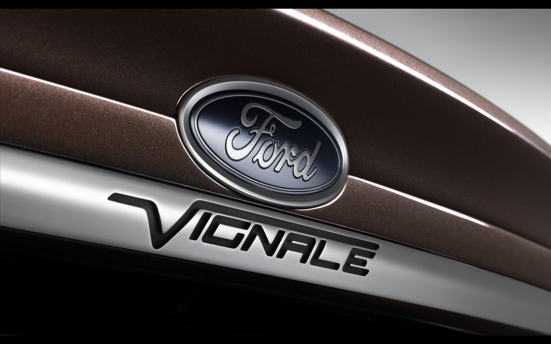 Ford Mondeo Vignale Concept 2013