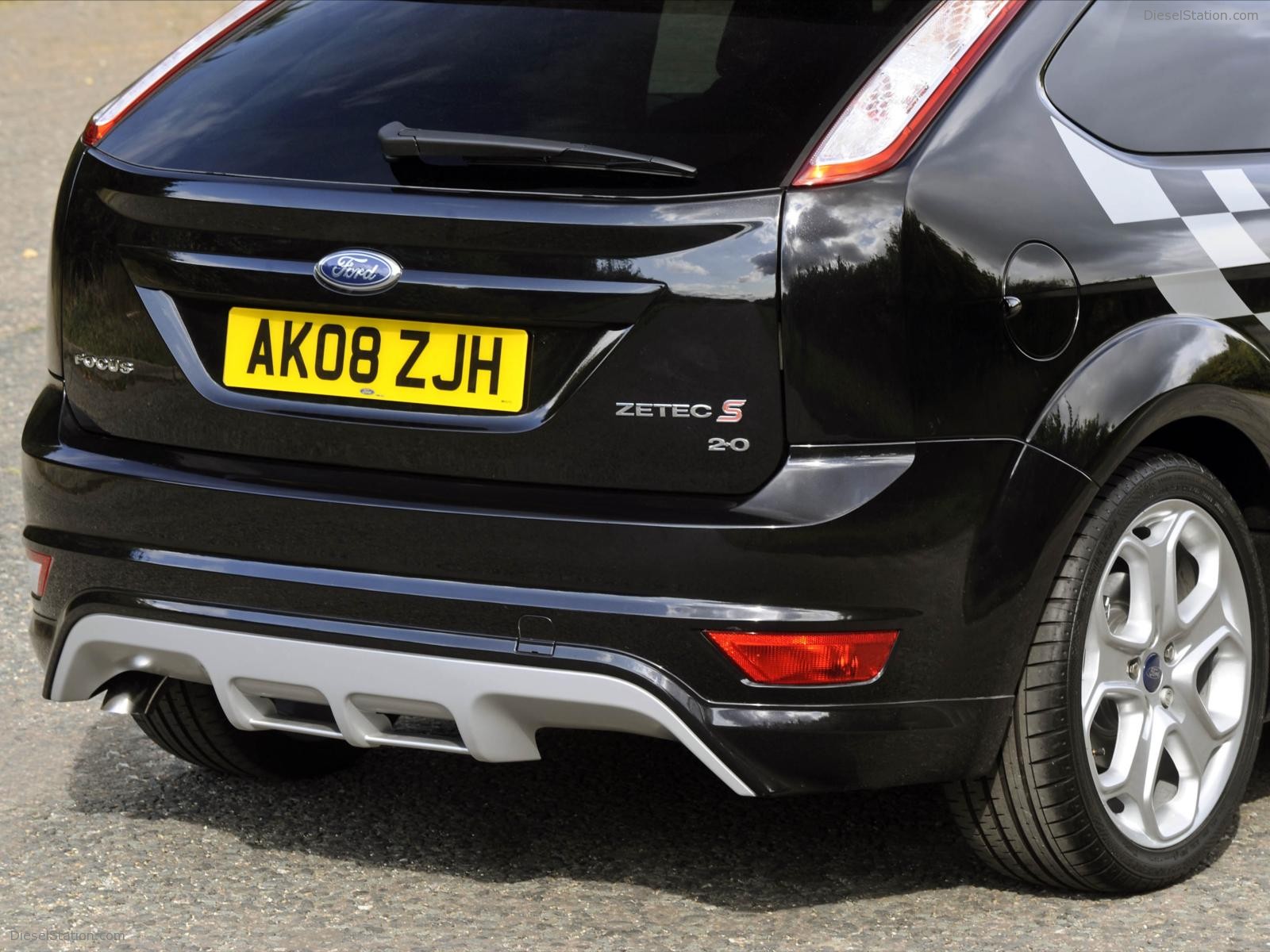 Ford Sporty Zetec S 