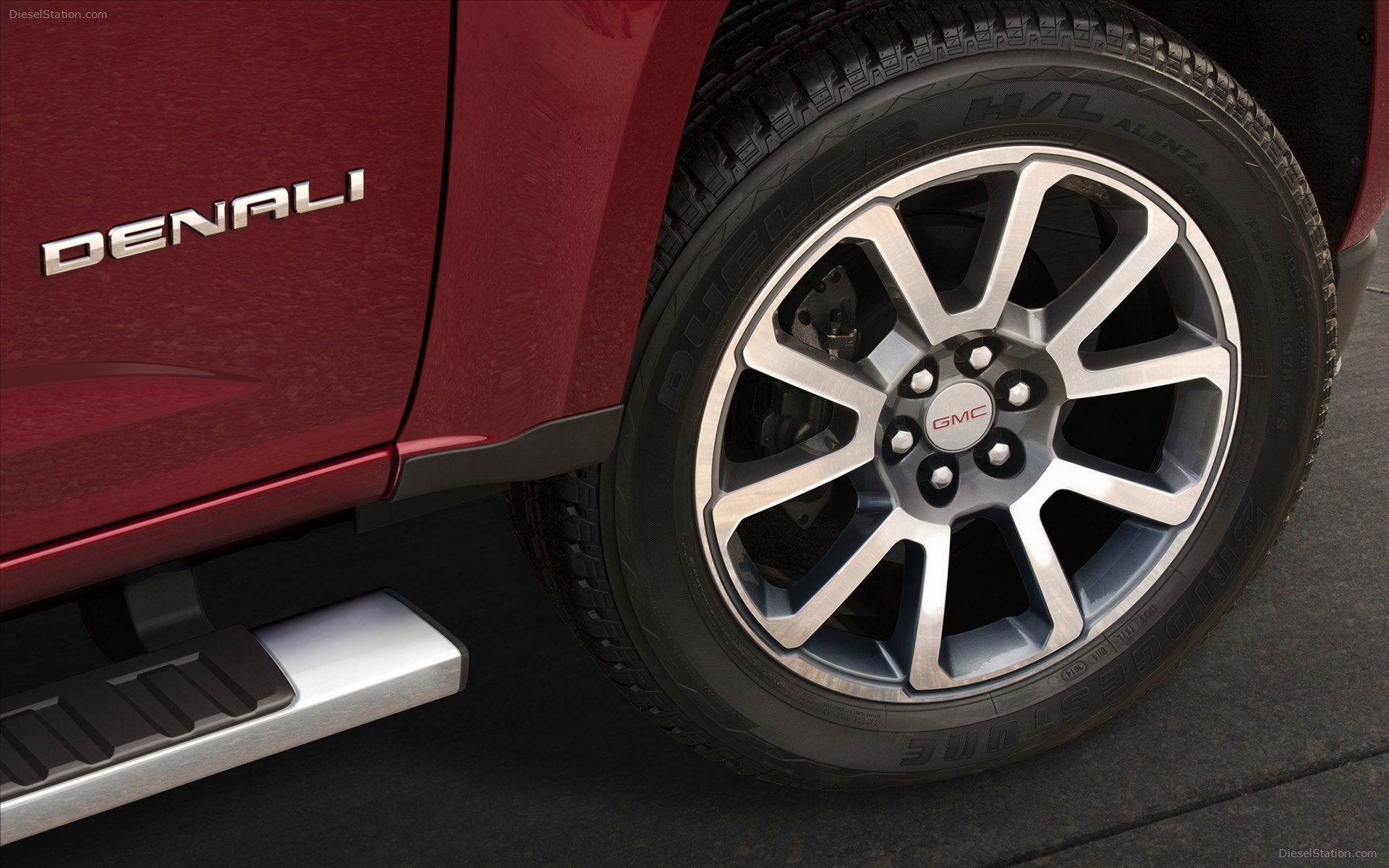 GMC Canyon Denali 2017