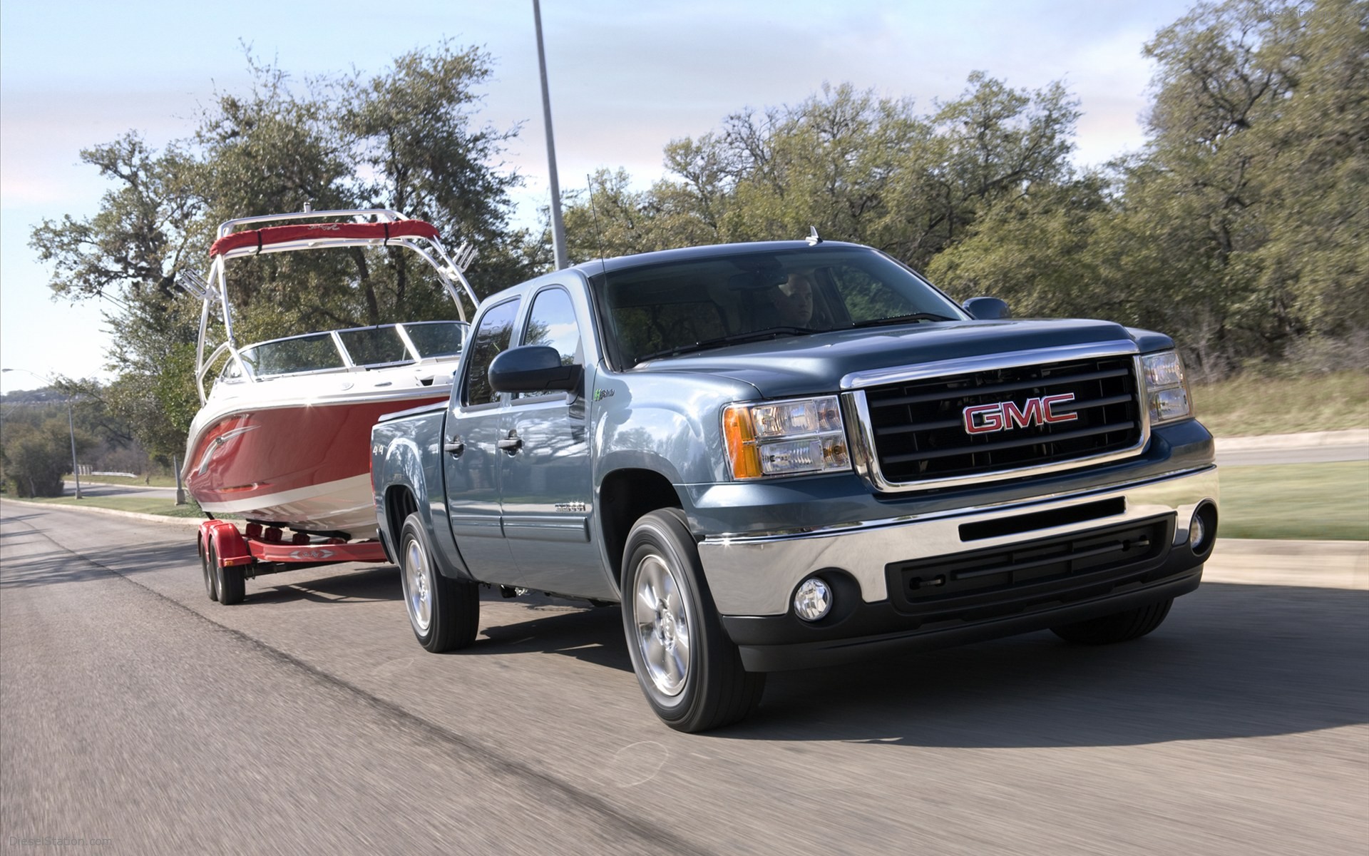 GMC Sierra Hybrid - 2011