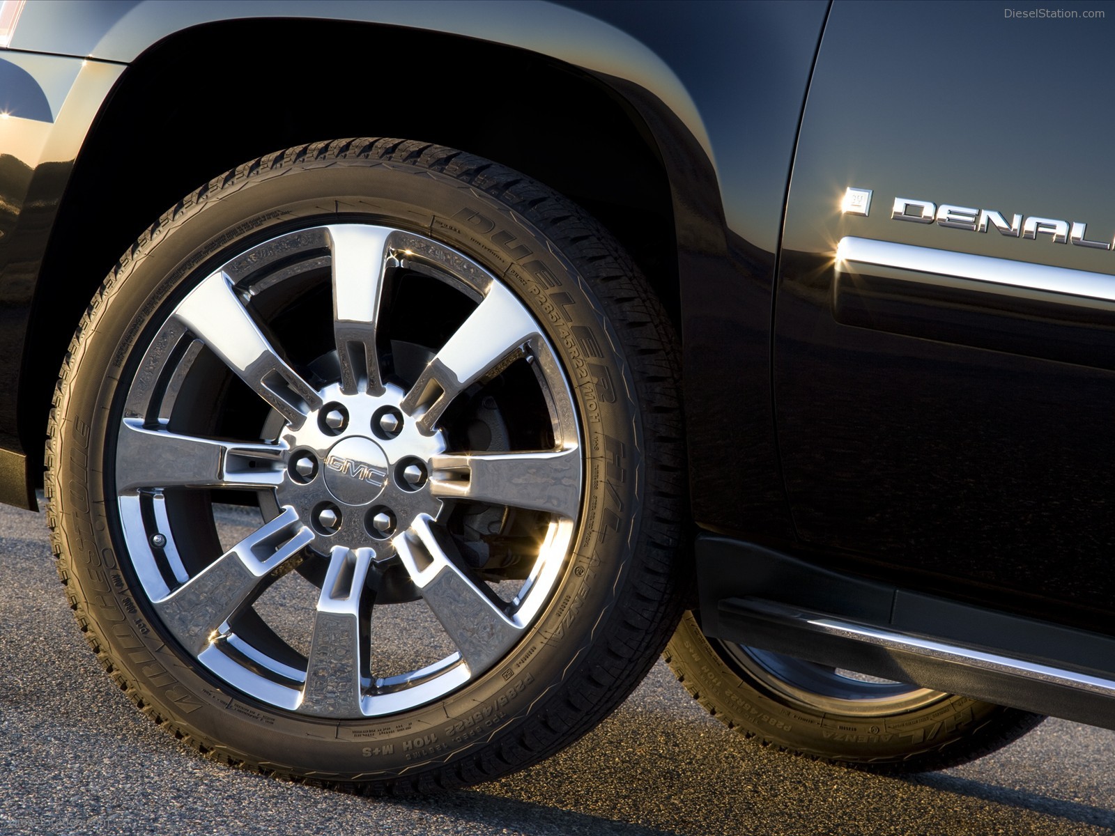 2009 Yukon Denali Hybrid
