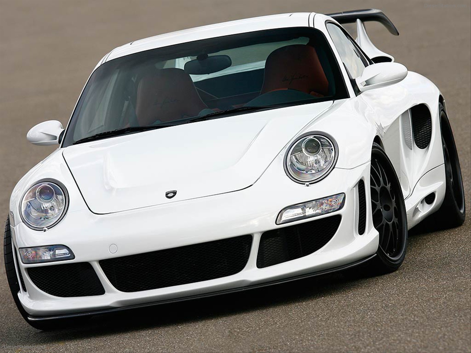 Gemballa Avalanche GT2 800 EVO