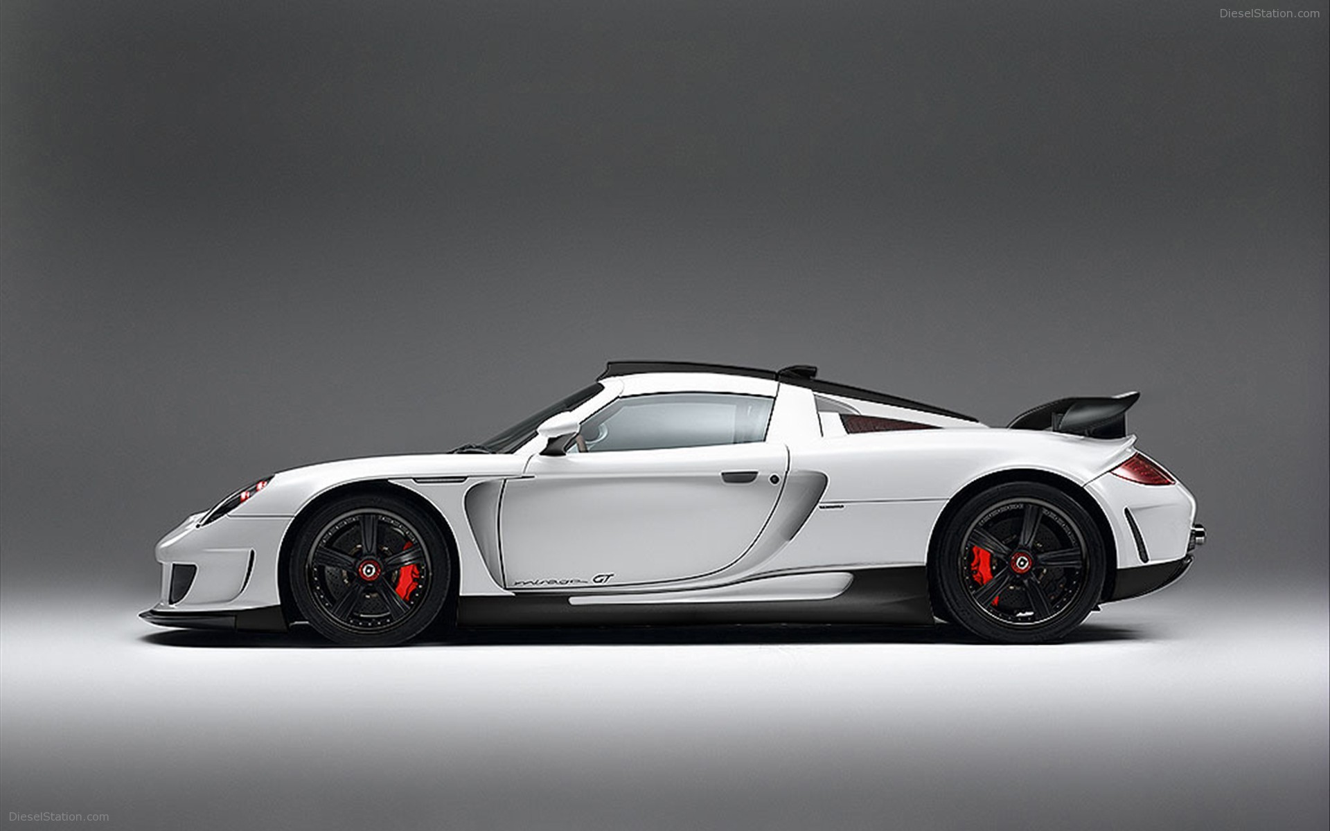 Gemballa Mirage GT Carbon Edition Porsche Carrera GT Gemballa Mirage GT Carbon Edition Porsche Carrera GT