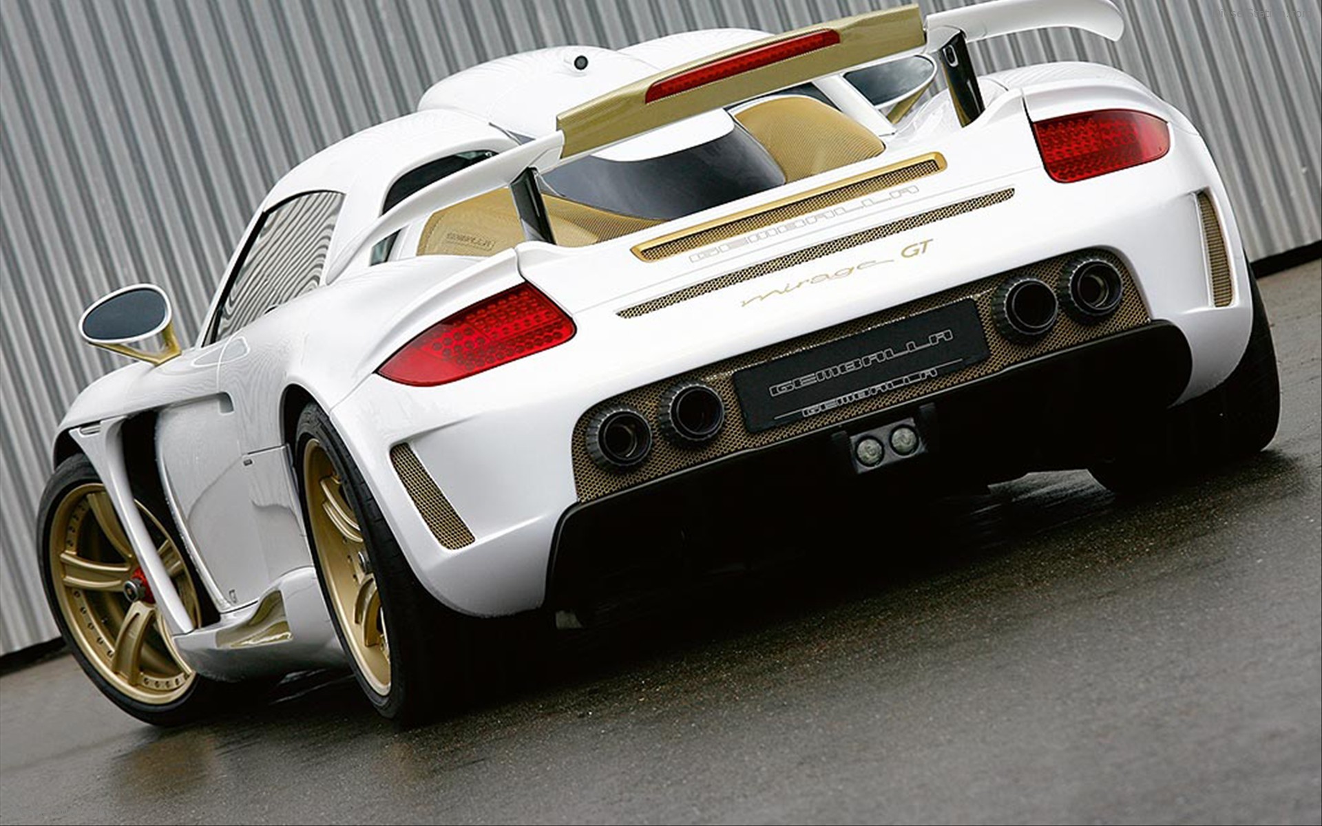 Gemballa Mirage GT Gold Edition Porsche Carrera GT Gemballa Mirage GT Gold Edition Porsche Carrera GT