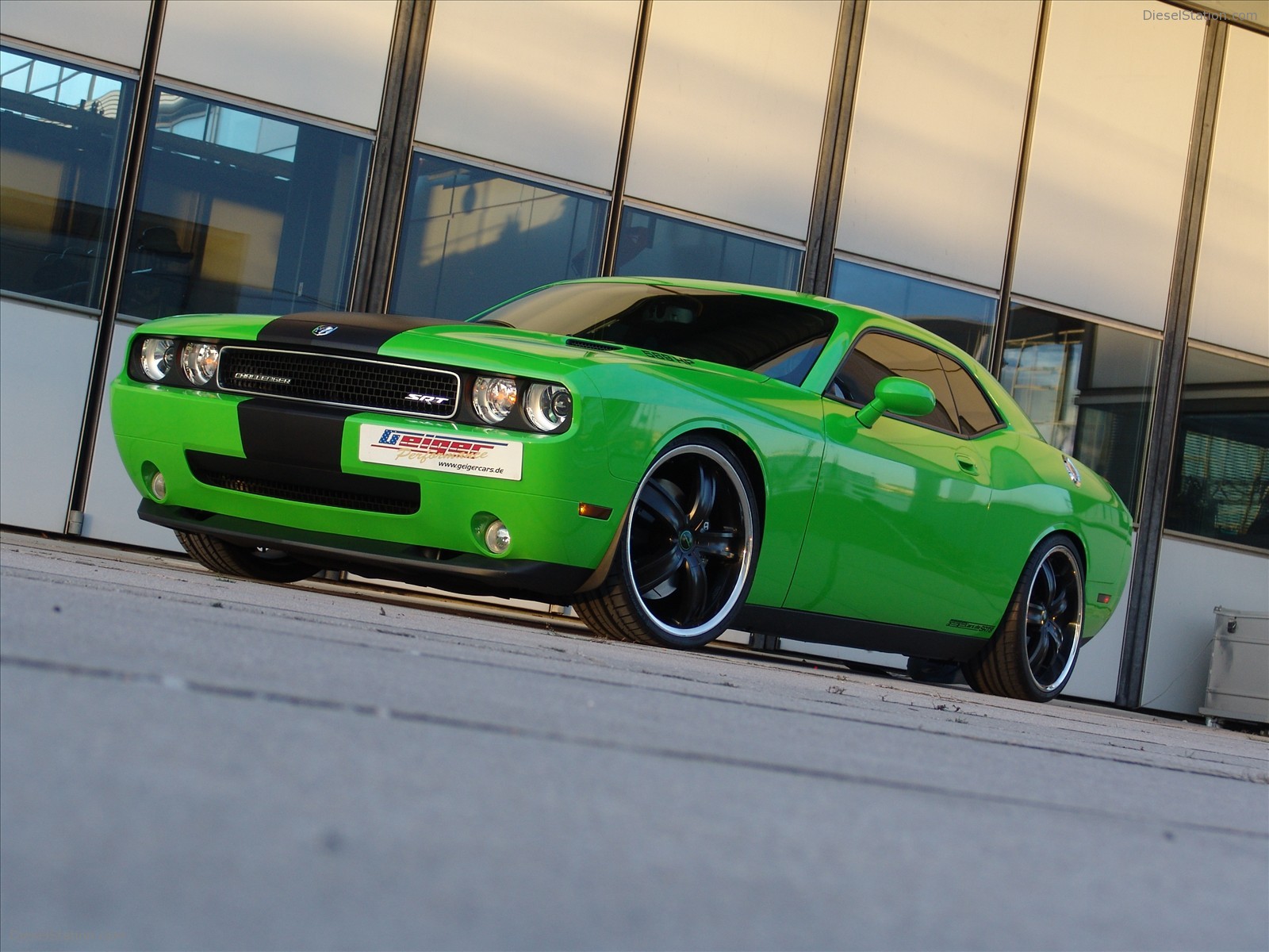 GeigerCars Dodge Challenger SRT8