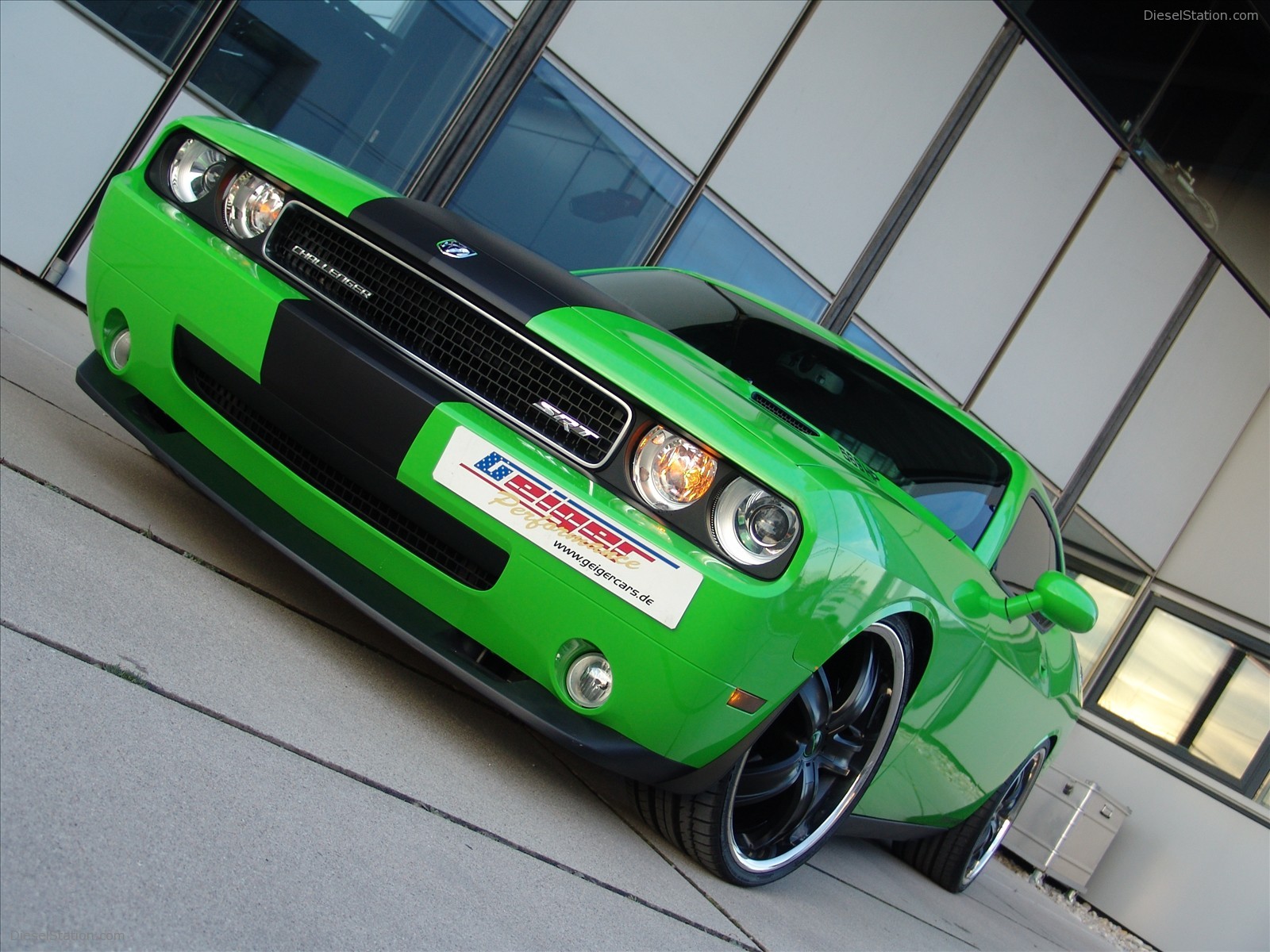 GeigerCars Dodge Challenger SRT8