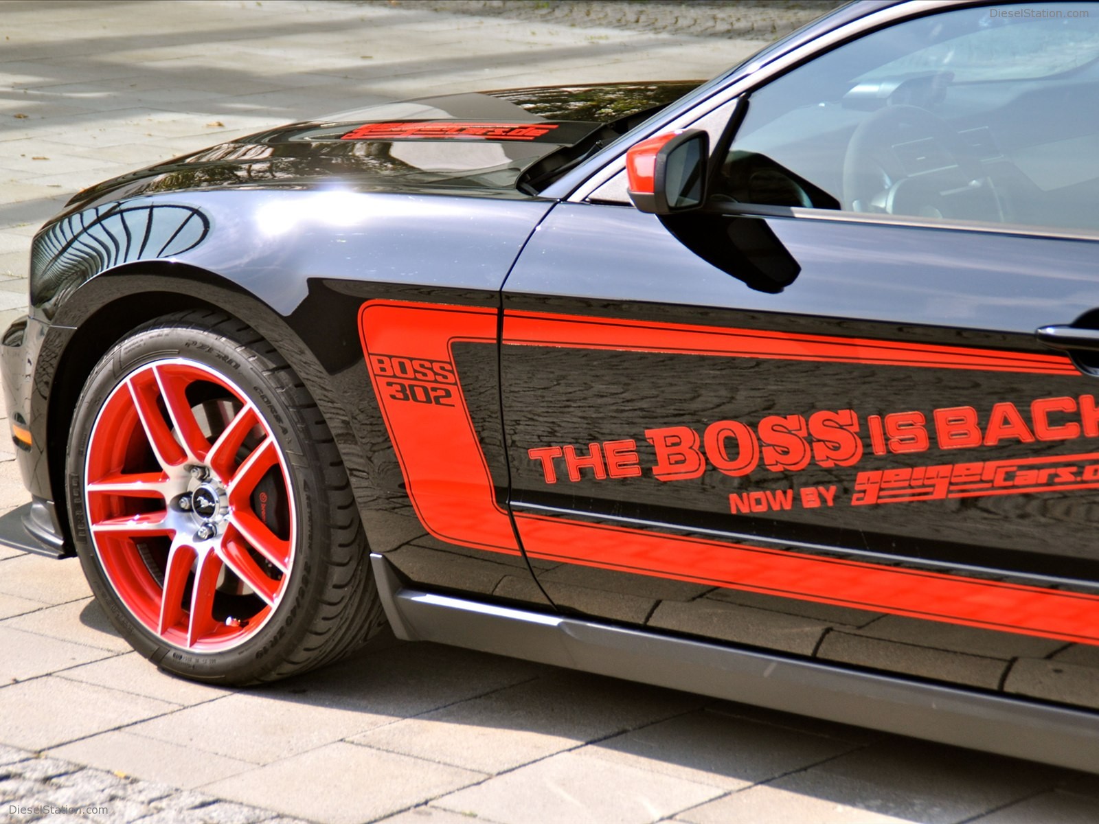 GeigerCars.de Ford Mustang Boss 302 Laguna Seca 2011