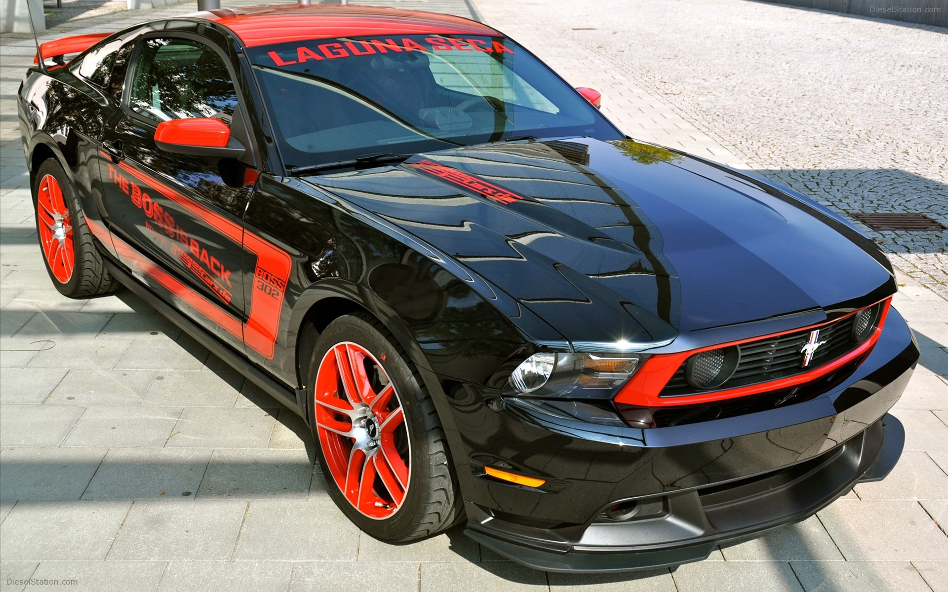 GeigerCars.de Ford Mustang Boss 302 Laguna Seca 2011