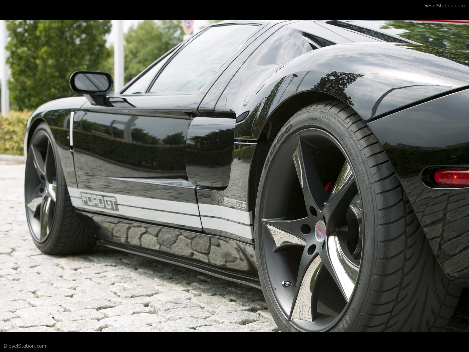 GeigerCars.de tunes the Ford GT