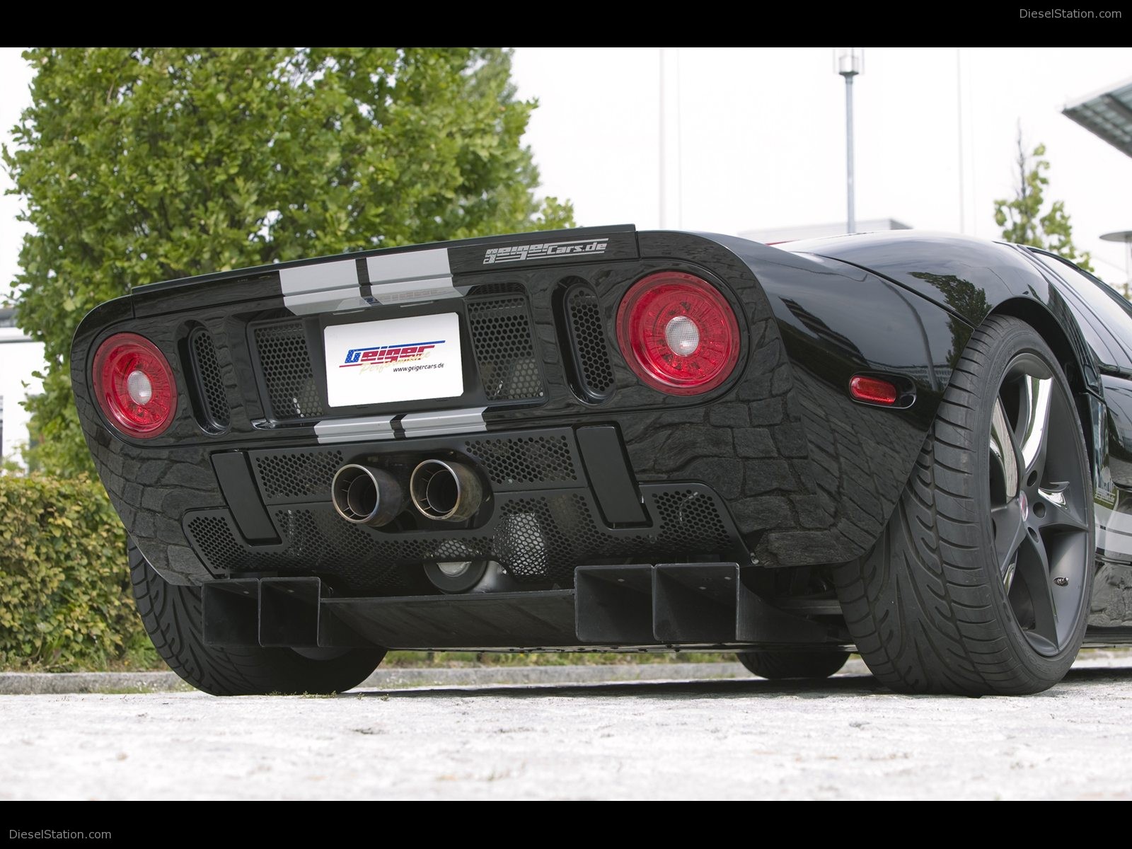 GeigerCars.de tunes the Ford GT