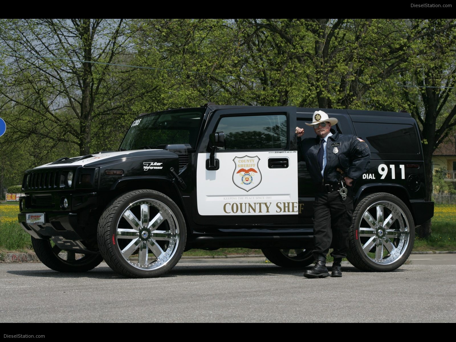 Hummer Police Car tuned by GeigerCars.de