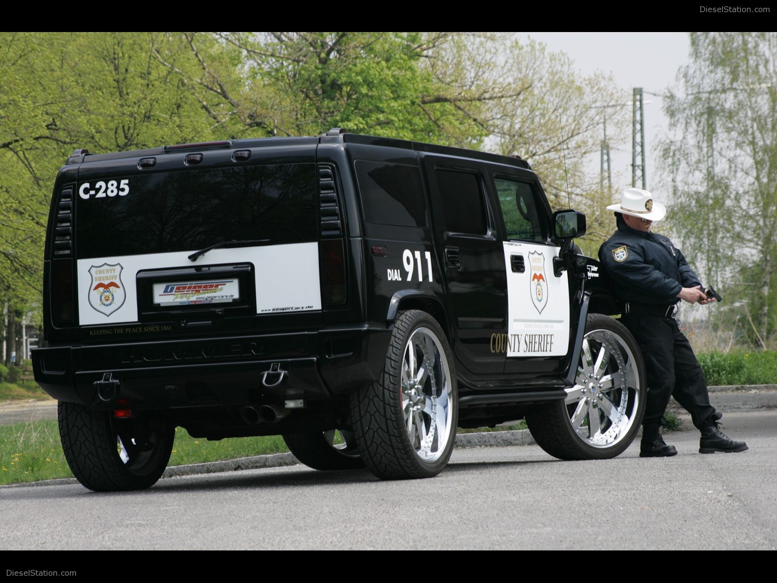 Hummer Police Car tuned by GeigerCars.de