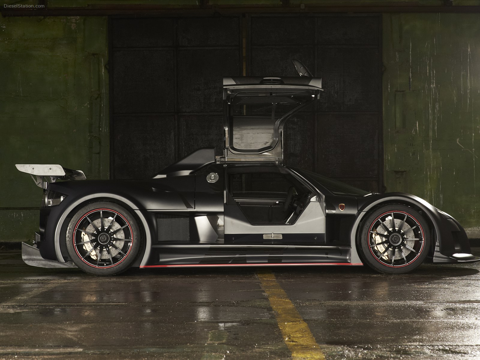 Gumpert Apollo Enraged 2012