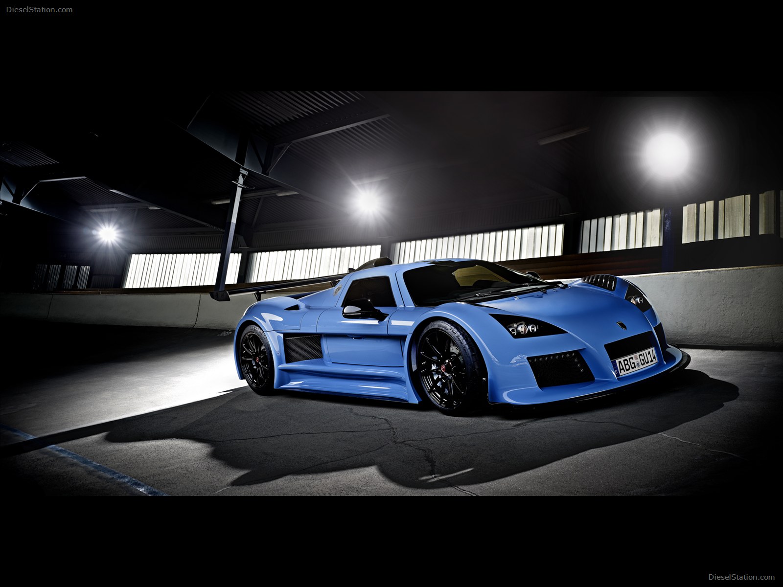 Gumpert Apollo S 2011