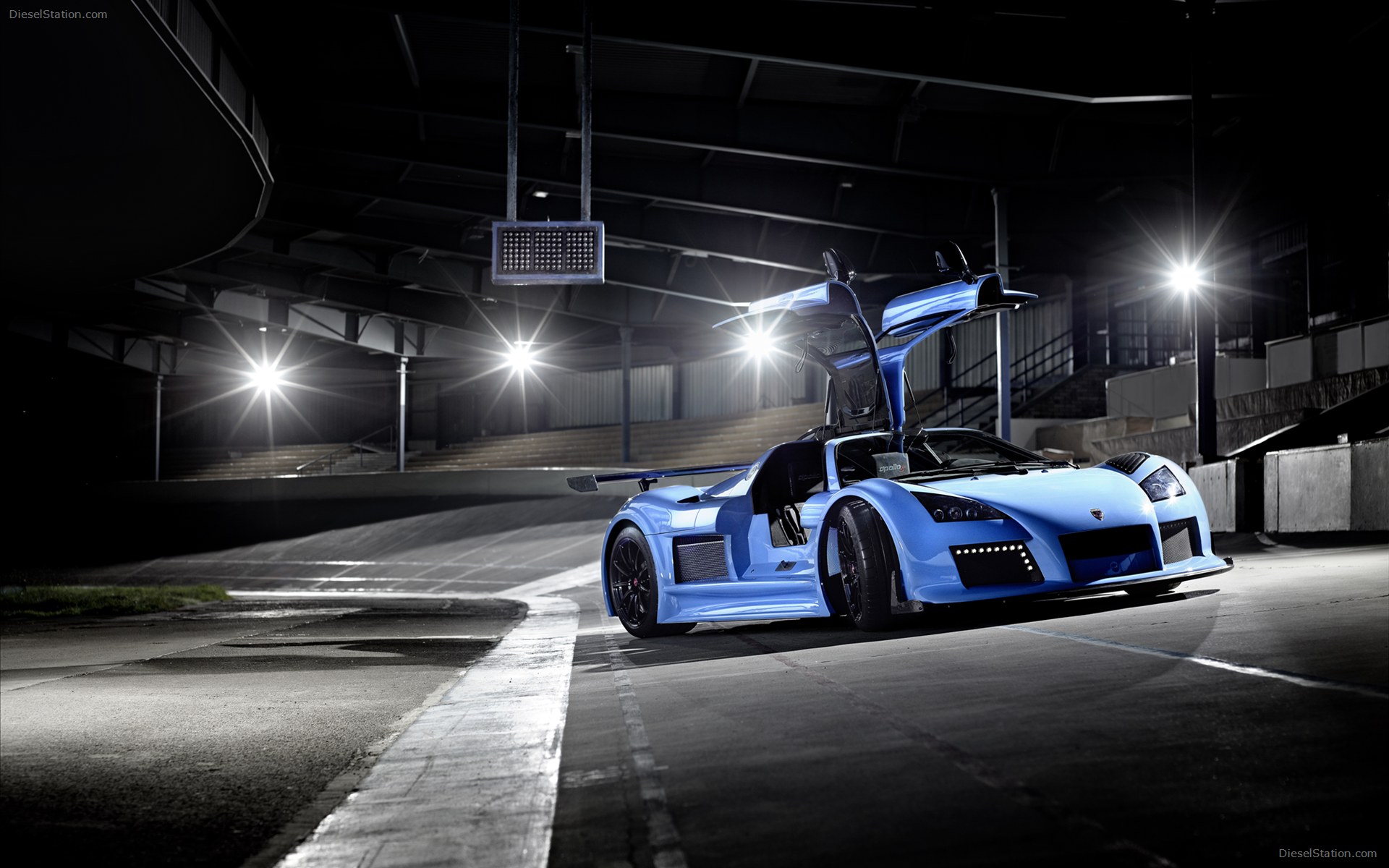 Gumpert Apollo S 2011